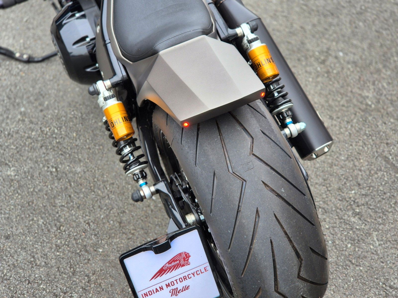 Fahrzeugabbildung Indian CHIEF DARK HORSE °°BIKE FARM CUSTOM°°