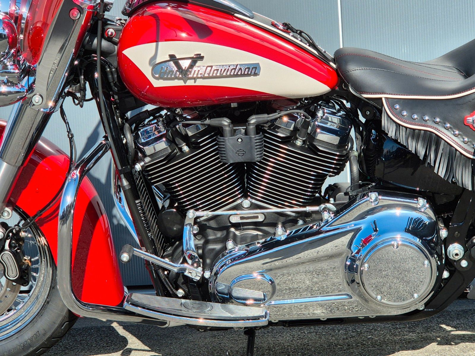 Fahrzeugabbildung Harley-Davidson FLH / I °°HYDRA GLIDE REVIVAL°° *M8 PAN*