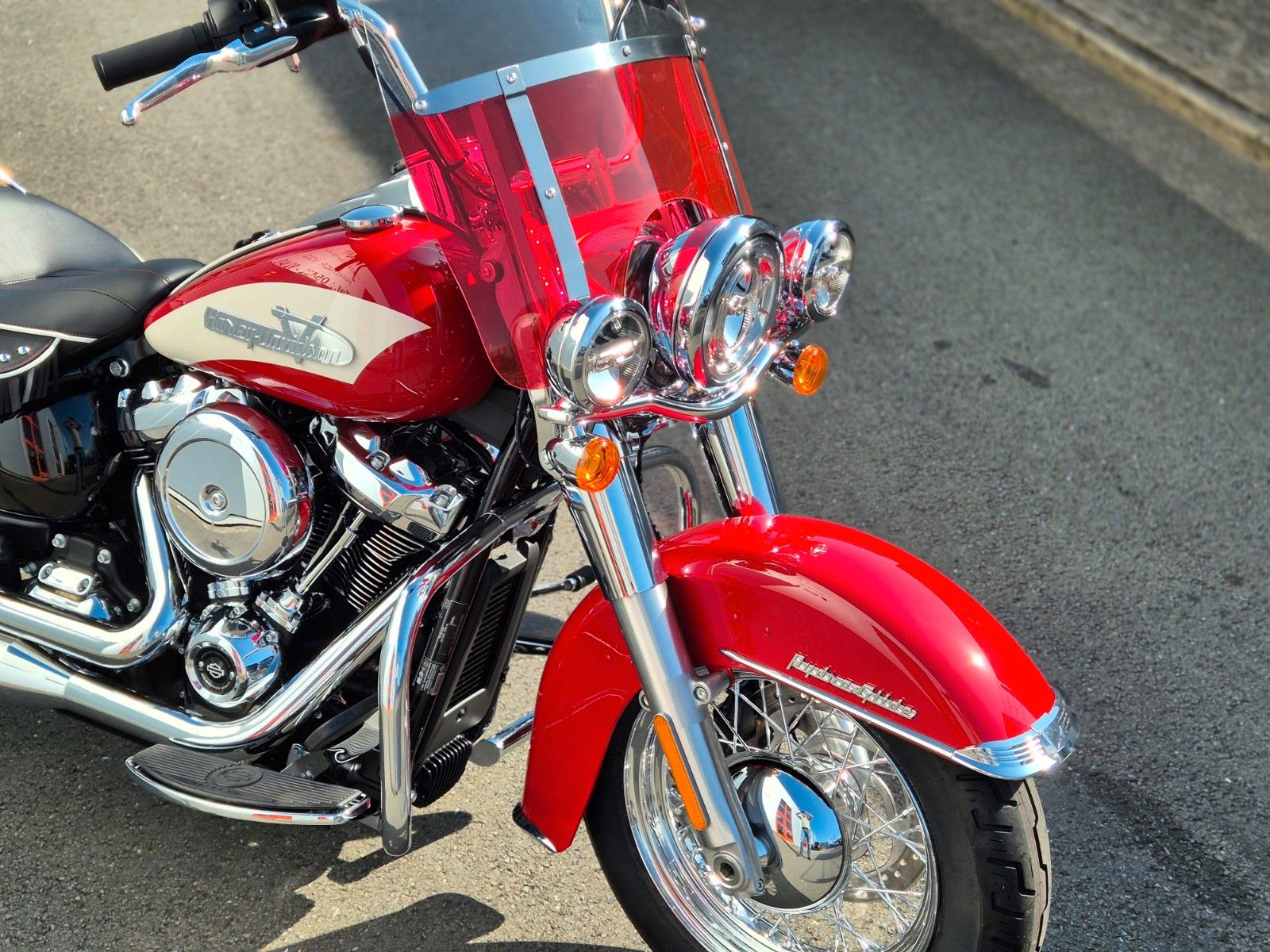 Fahrzeugabbildung Harley-Davidson FLH / I °°HYDRA GLIDE REVIVAL°° *M8 PAN*