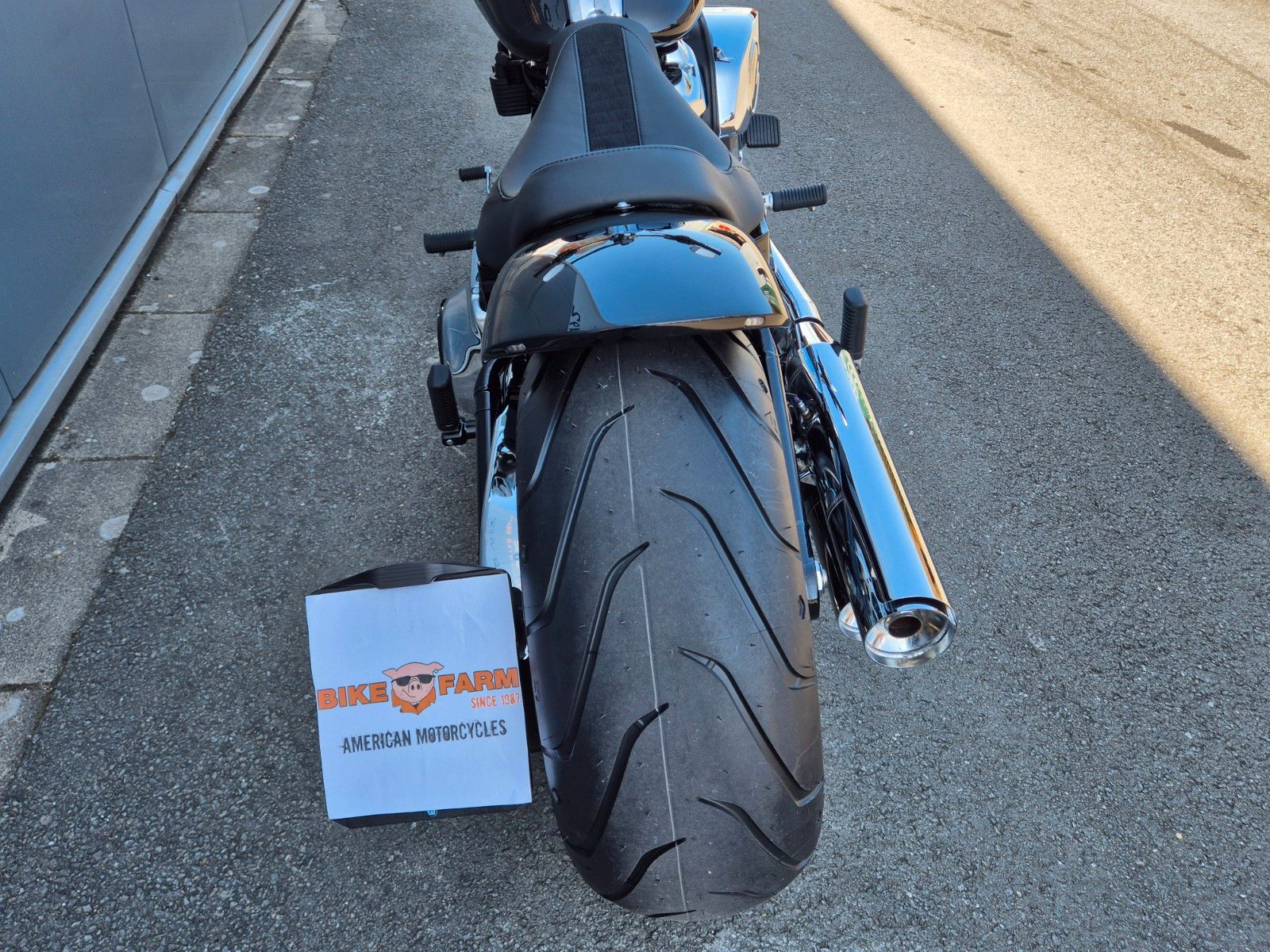 Fahrzeugabbildung Harley-Davidson FXBR °° BREAKOUT 2025 CUSTOM °°