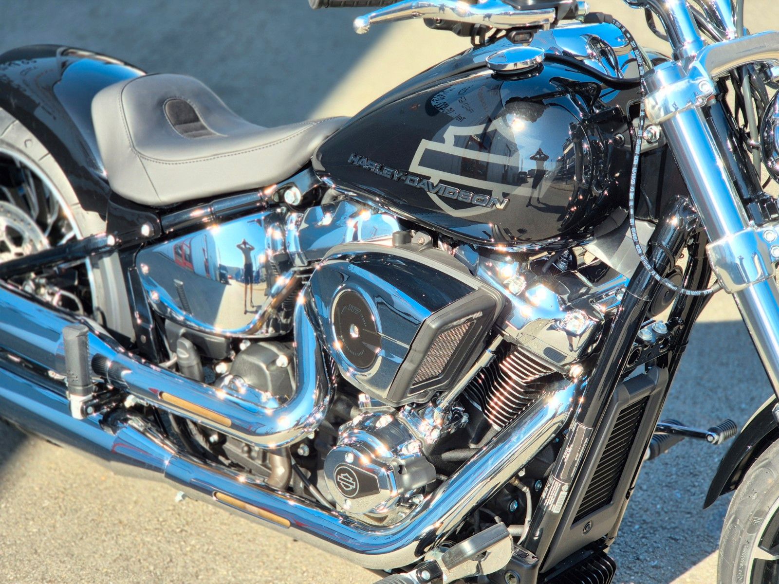 Fahrzeugabbildung Harley-Davidson FXBR °° BREAKOUT 2025 CUSTOM °°