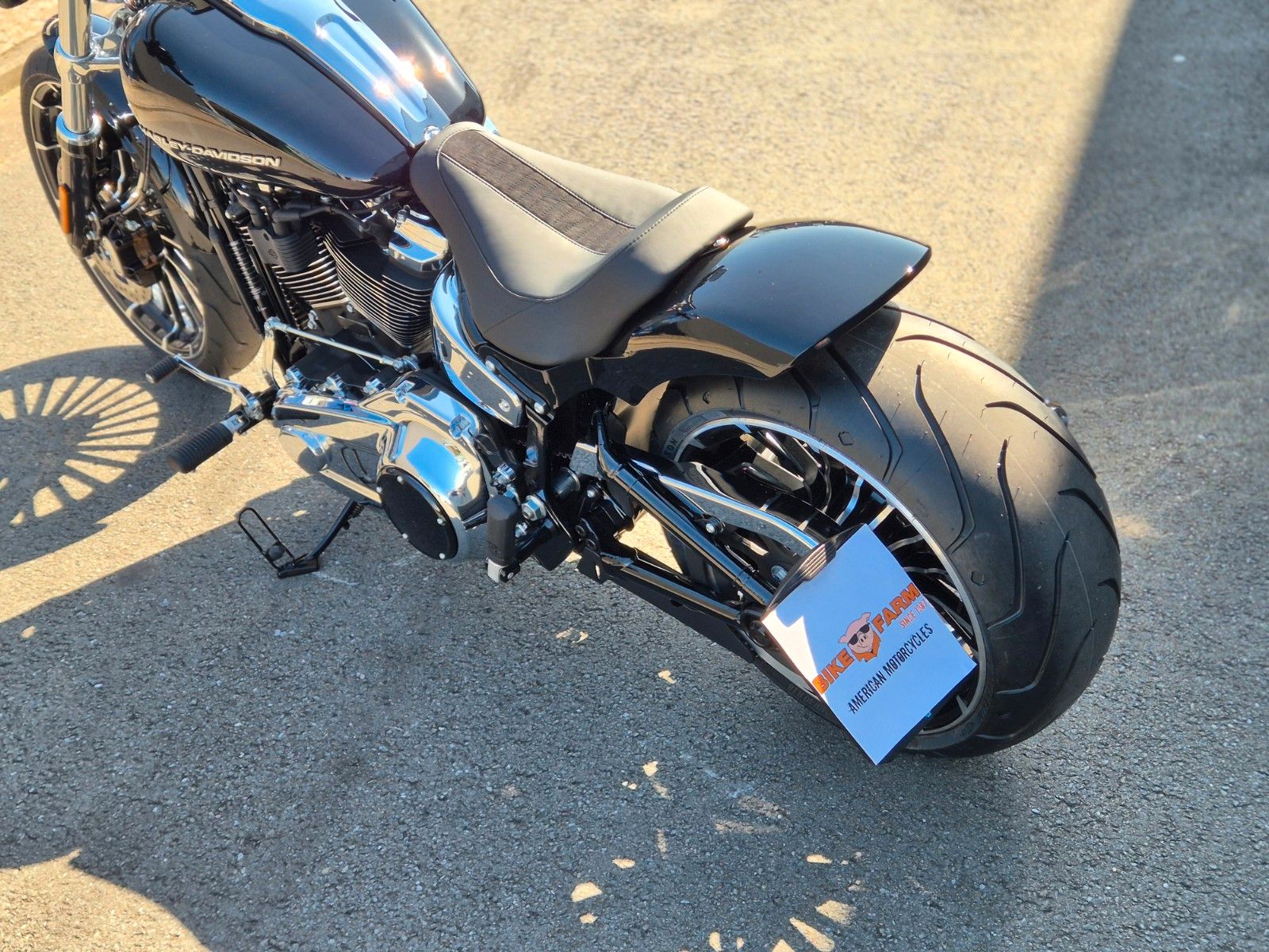 Fahrzeugabbildung Harley-Davidson FXBR °° BREAKOUT 2025 CUSTOM °°