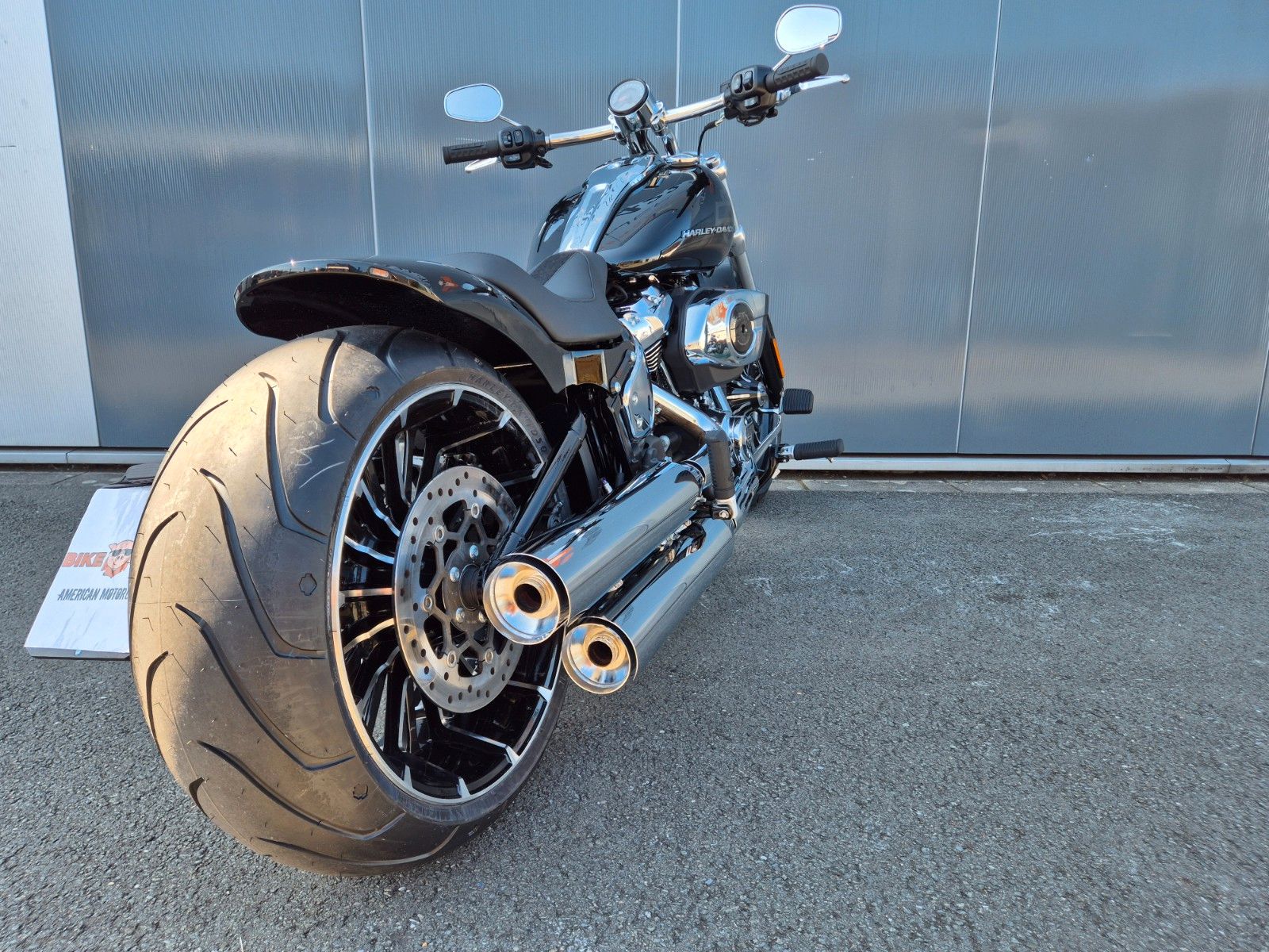 Fahrzeugabbildung Harley-Davidson FXBR °° BREAKOUT 2025 CUSTOM °°