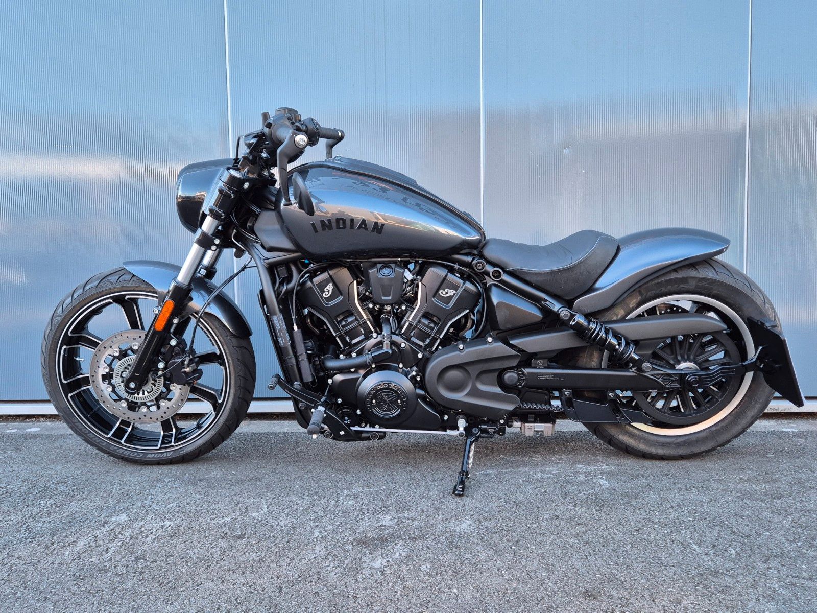 Fahrzeugabbildung Indian SCOUT BOBBER LIMITED+TECH *BIKE FARM CUSTOM*