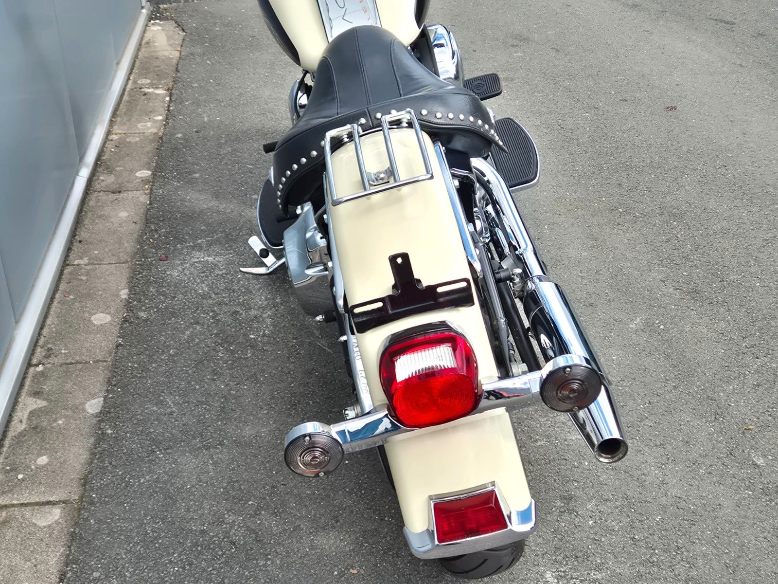 Fahrzeugabbildung Harley-Davidson FLSTC°°HERITAGE SOFTAIL°° 2OO7 -TOP-