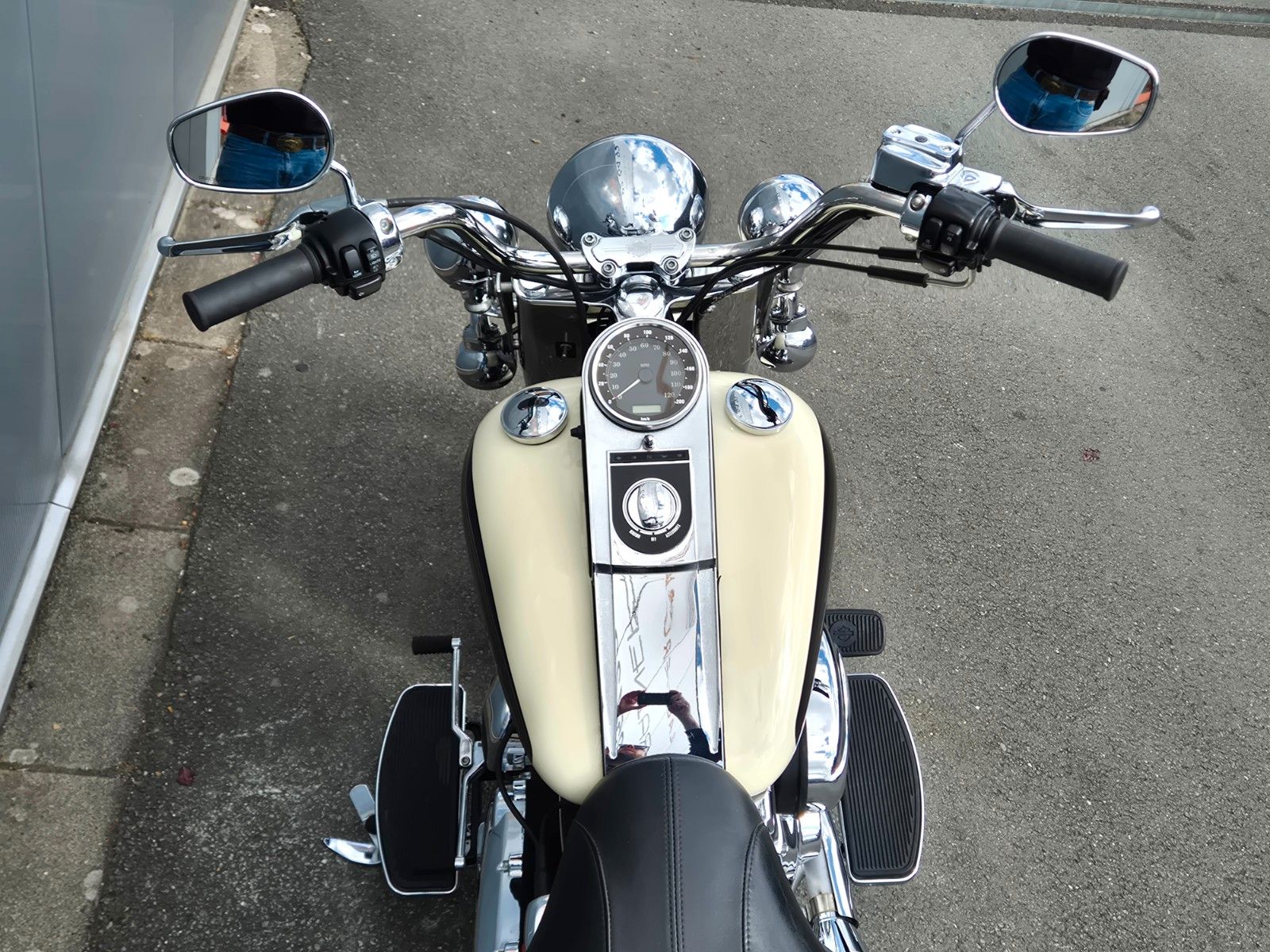 Fahrzeugabbildung Harley-Davidson FLSTC°°HERITAGE SOFTAIL°° 2OO7 -TOP-