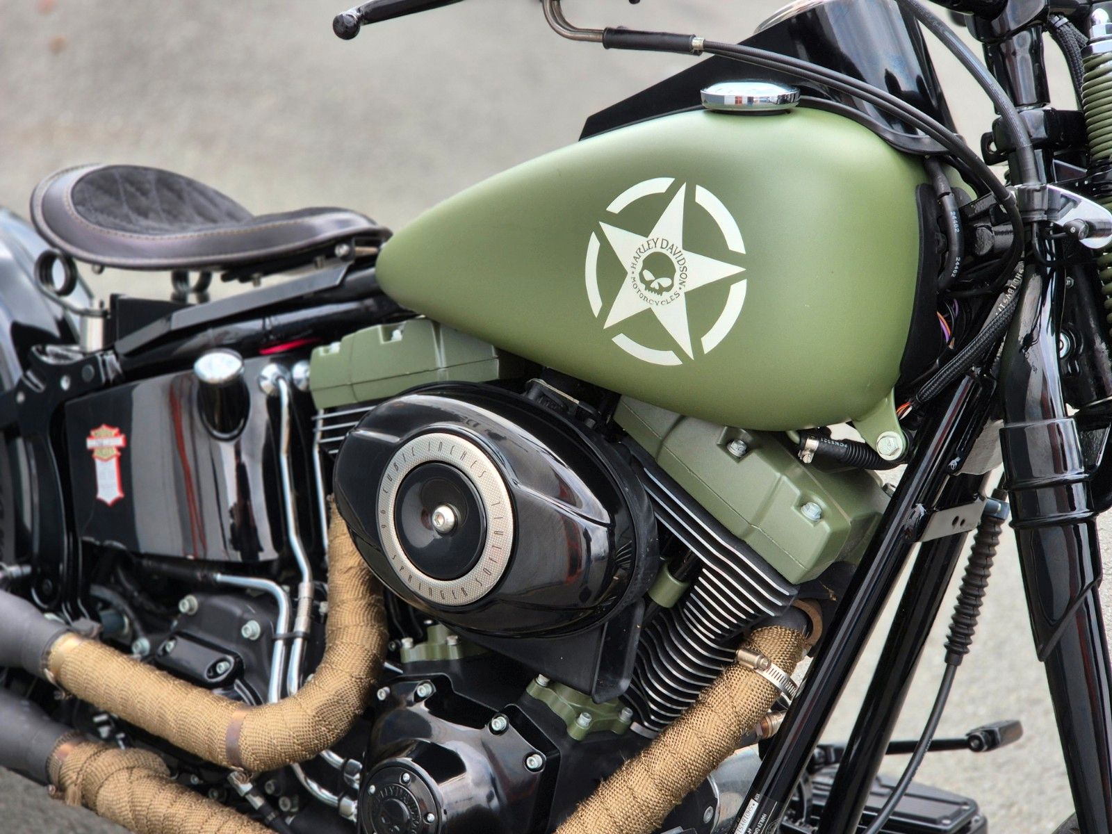 Fahrzeugabbildung Harley-Davidson FXSTS °°SOFTAIL SPRINGER°°- OLD SCHOOL BOBBER -