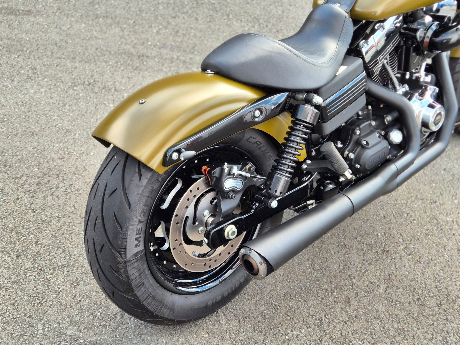 Fahrzeugabbildung Harley-Davidson FXDF °°FAT BOB - SCREAMIN EAGLE 120R°°