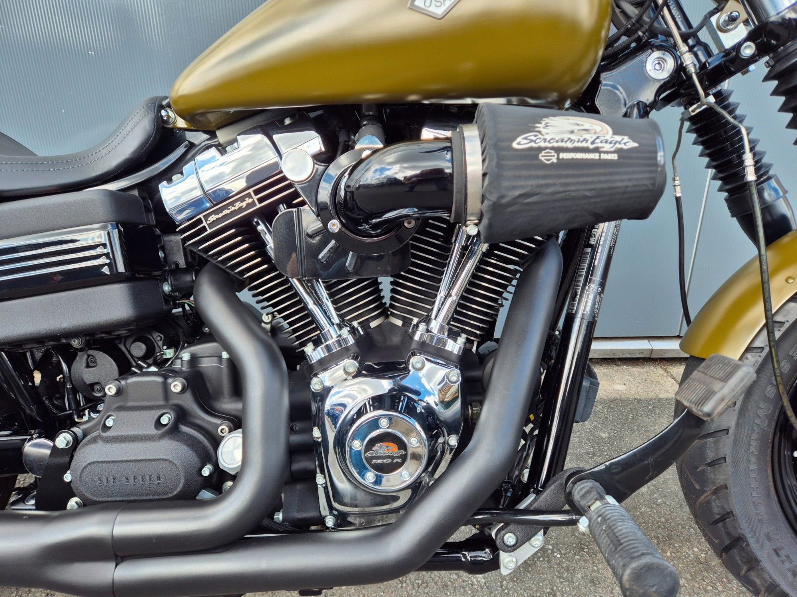 Fahrzeugabbildung Harley-Davidson FXDF °°FAT BOB - SCREAMIN EAGLE 120R°°