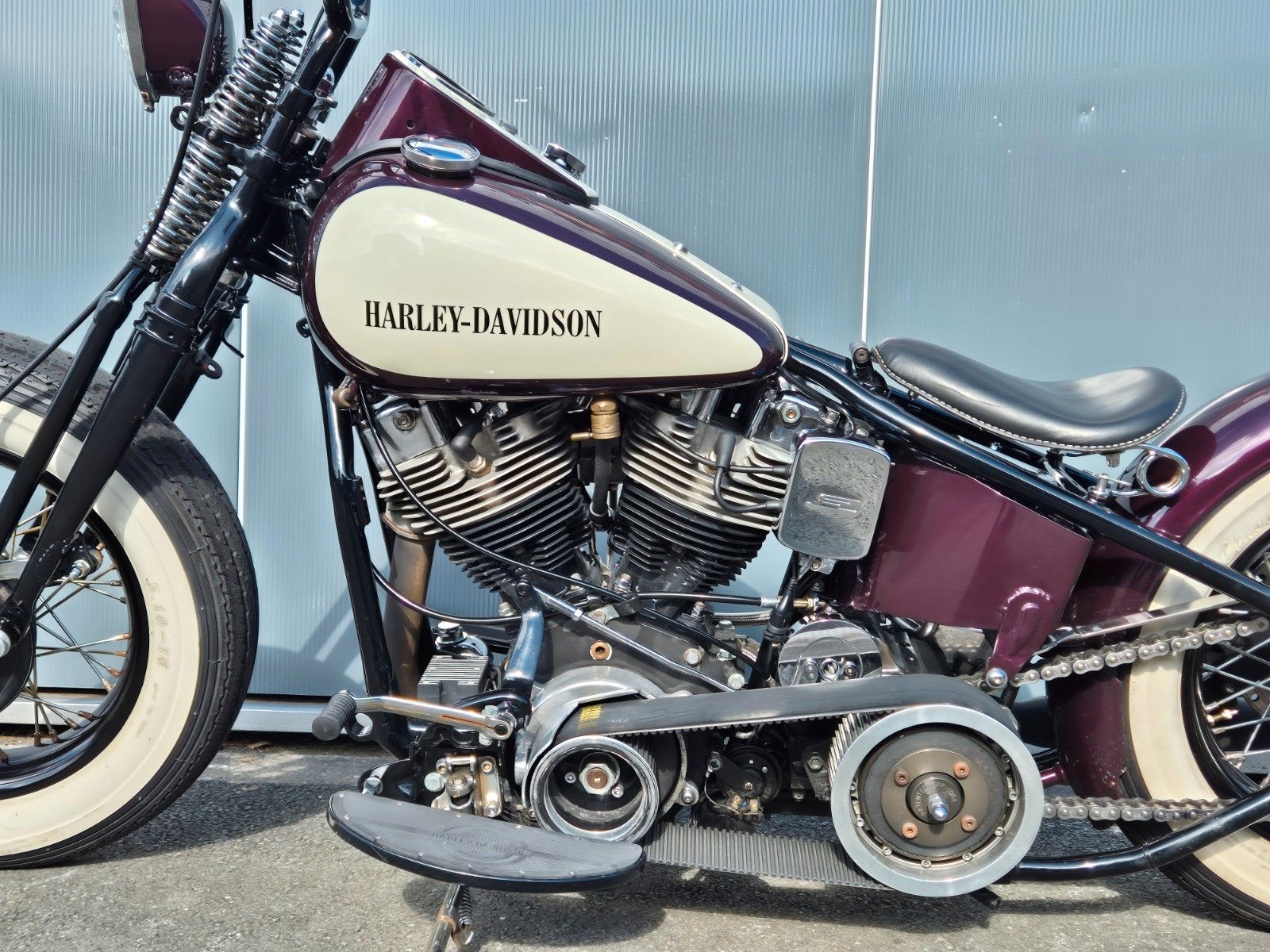 Fahrzeugabbildung Harley-Davidson FL°°SHOVEL STARRRAHMEN BOBBER°°BIKE FARM CUSTOM