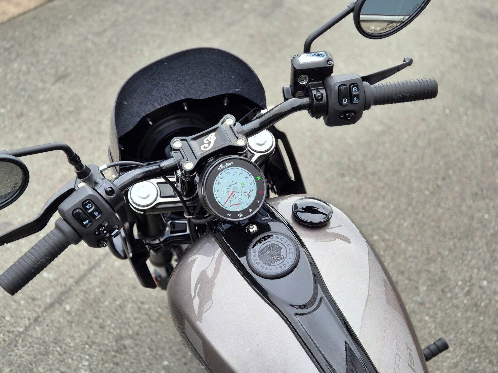 Fahrzeugabbildung Indian SPORT CHIEF RT °°INDIAN CLUB STYLE°°