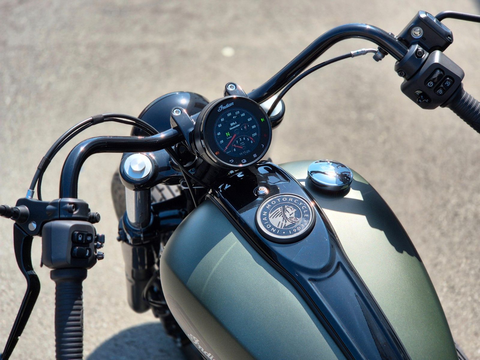 Fahrzeugabbildung Indian CHIEF °°BIKE FARM CUSTOM BOBBER°° -JEKILL&HYDE-