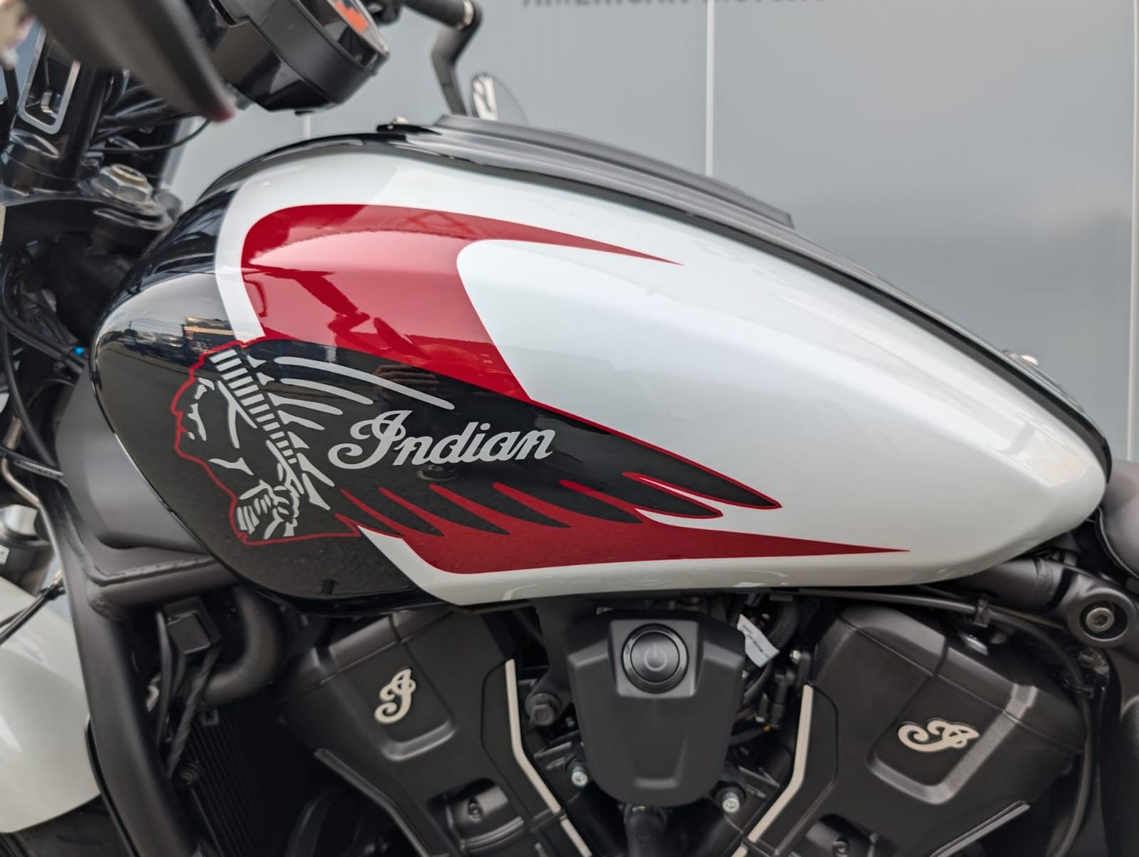 Fahrzeugabbildung Indian SPORT SCOUT * 101 STYLE * LIMITED+TECH