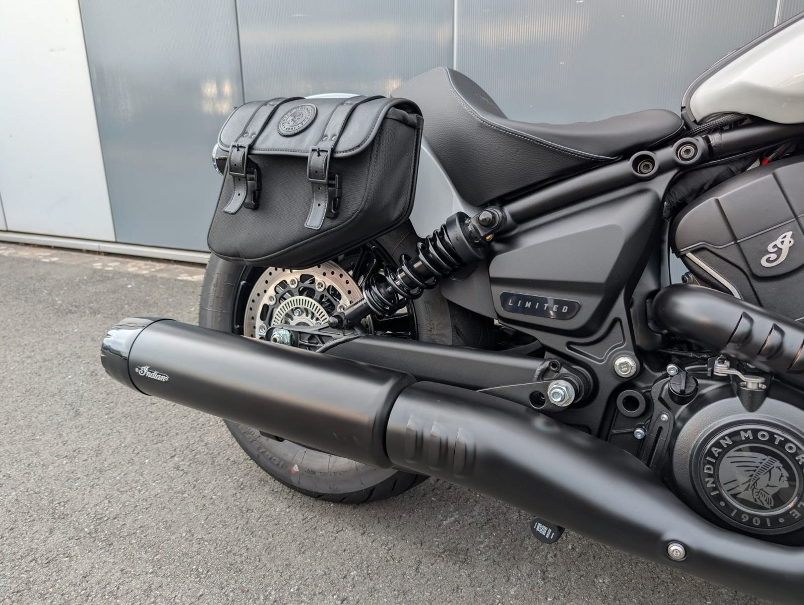 Fahrzeugabbildung Indian SPORT SCOUT * 101 STYLE * LIMITED+TECH