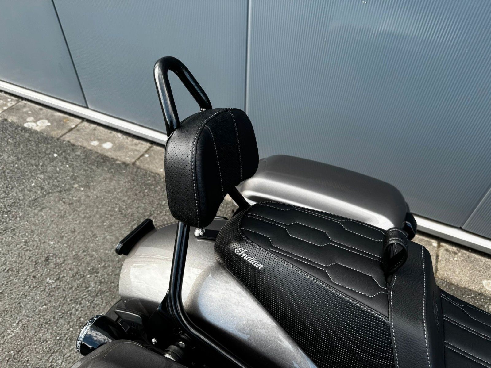 Fahrzeugabbildung Indian Sport Chief RT * 1. HAND *