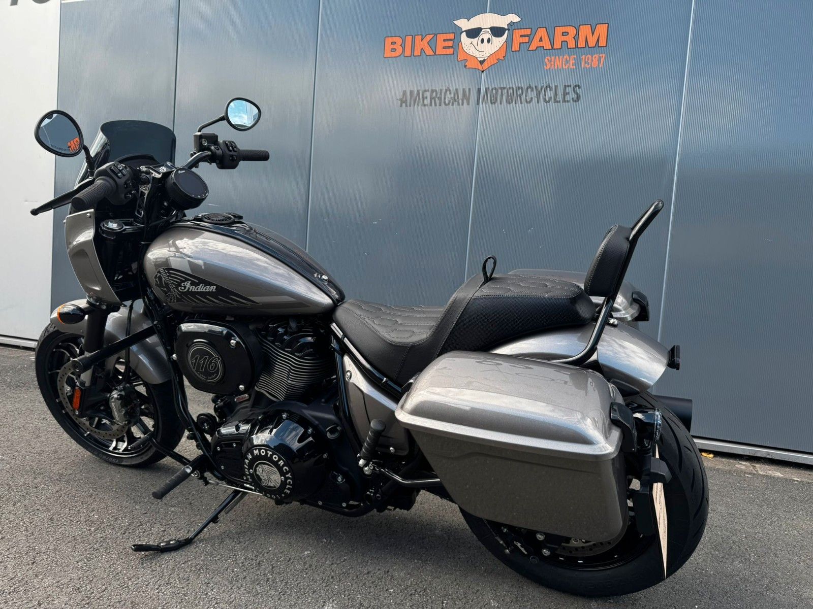 Fahrzeugabbildung Indian Sport Chief RT * 1. HAND *