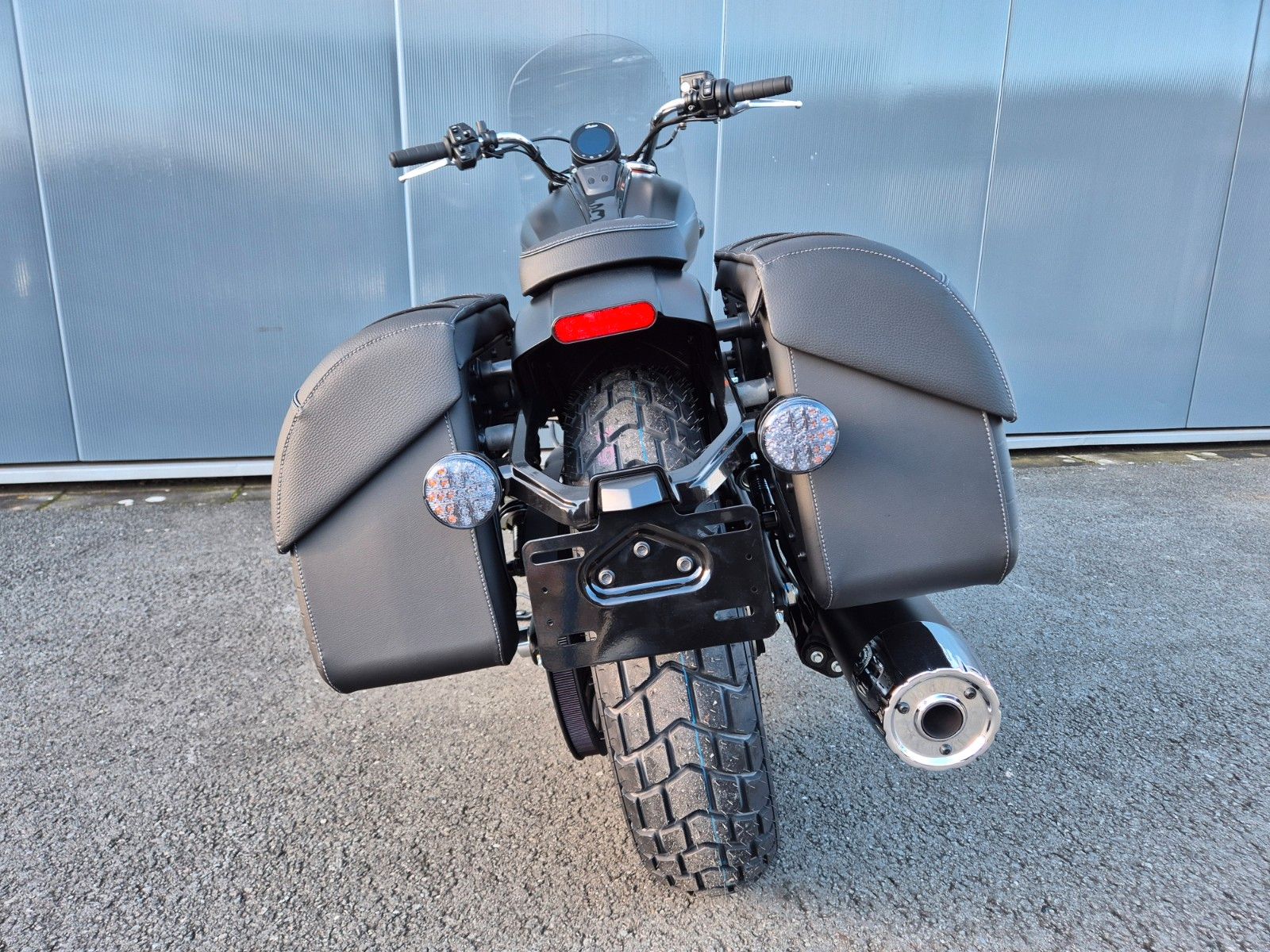 Fahrzeugabbildung Indian SUPER SCOUT LIMITED+TECH * VORFÜHRER *