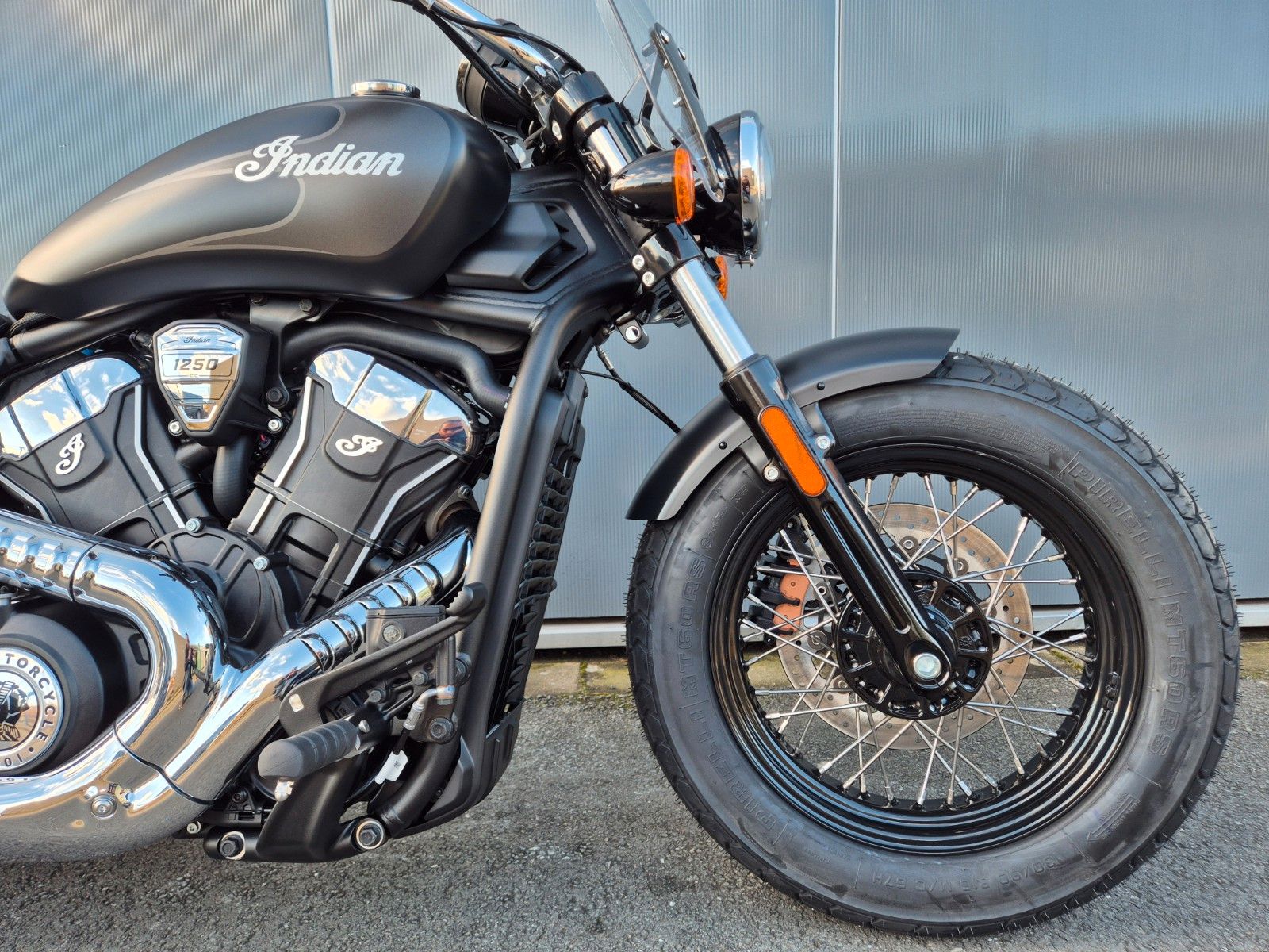 Fahrzeugabbildung Indian SUPER SCOUT LIMITED+TECH * VORFÜHRER *