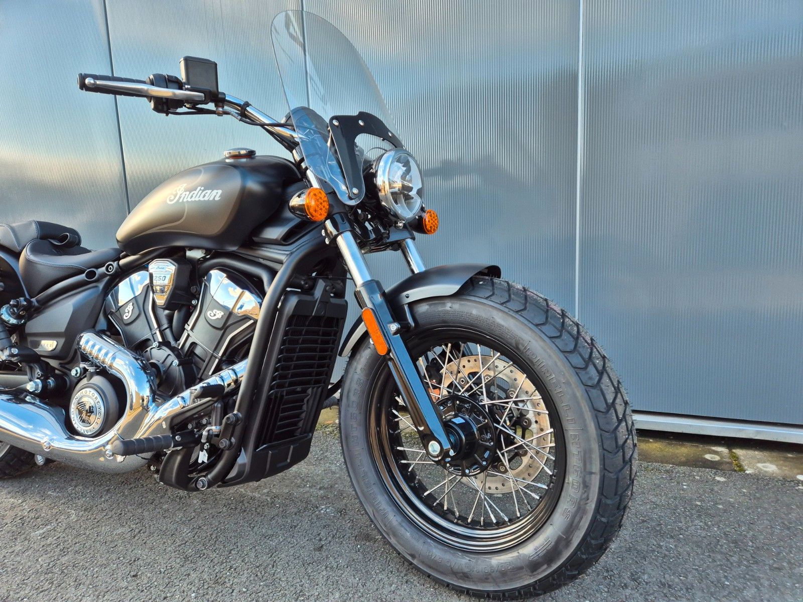 Fahrzeugabbildung Indian SUPER SCOUT LIMITED+TECH * VORFÜHRER *