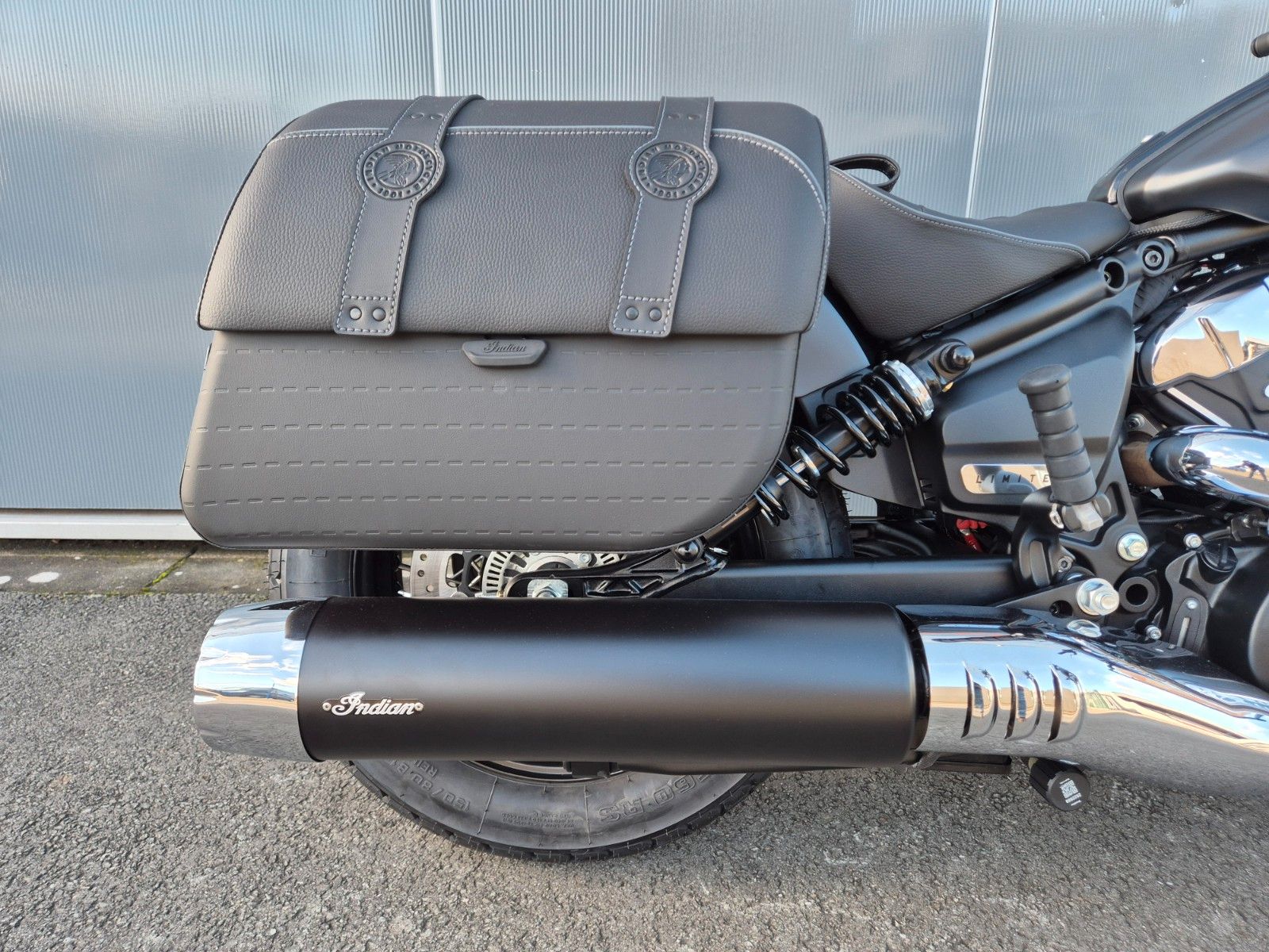 Fahrzeugabbildung Indian SUPER SCOUT LIMITED+TECH * VORFÜHRER *