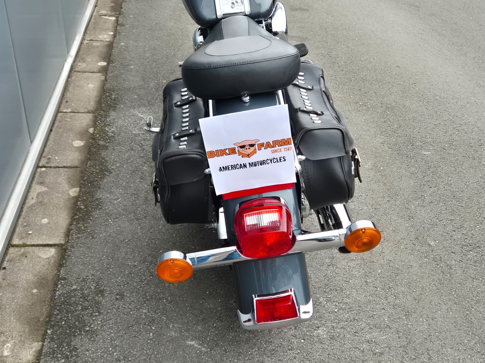 Fahrzeugabbildung Harley-Davidson FLSTN°°HERITAGE SOFTAIL NOSTALGIA°°-JEKILL&HYDE