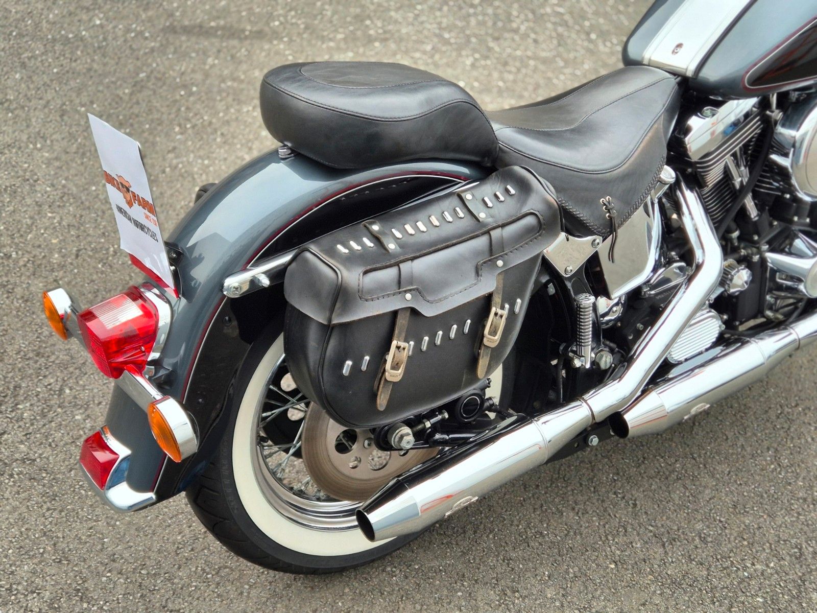 Fahrzeugabbildung Harley-Davidson FLSTN°°HERITAGE SOFTAIL NOSTALGIA°°-JEKILL&HYDE