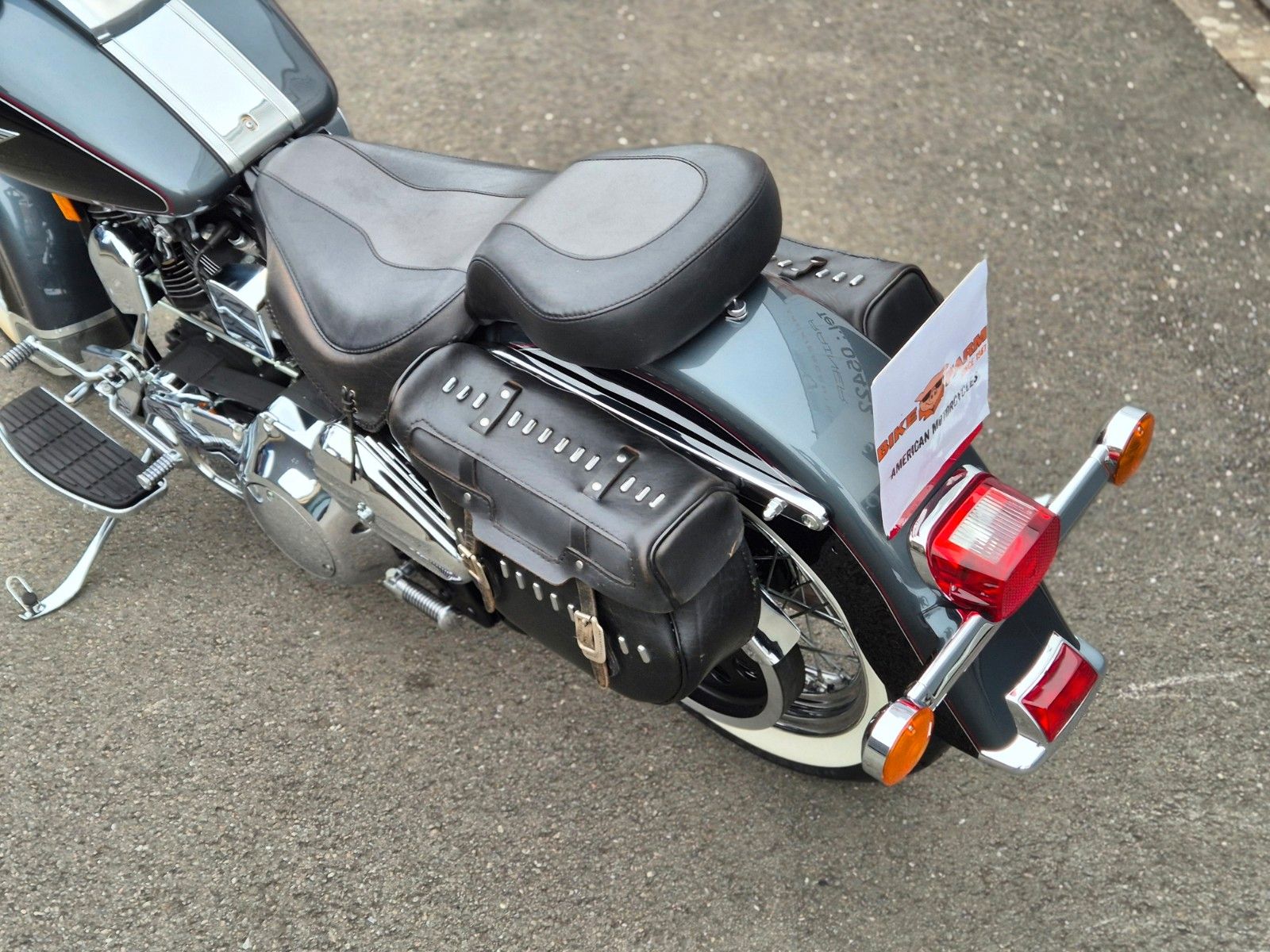 Fahrzeugabbildung Harley-Davidson FLSTN°°HERITAGE SOFTAIL NOSTALGIA°°-JEKILL&HYDE