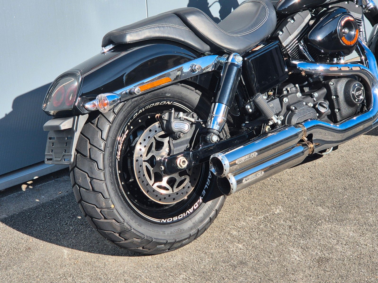 Fahrzeugabbildung Harley-Davidson FXDF 103 °°FAT BOB -5HD-°° *MILLER AUSPUFF*