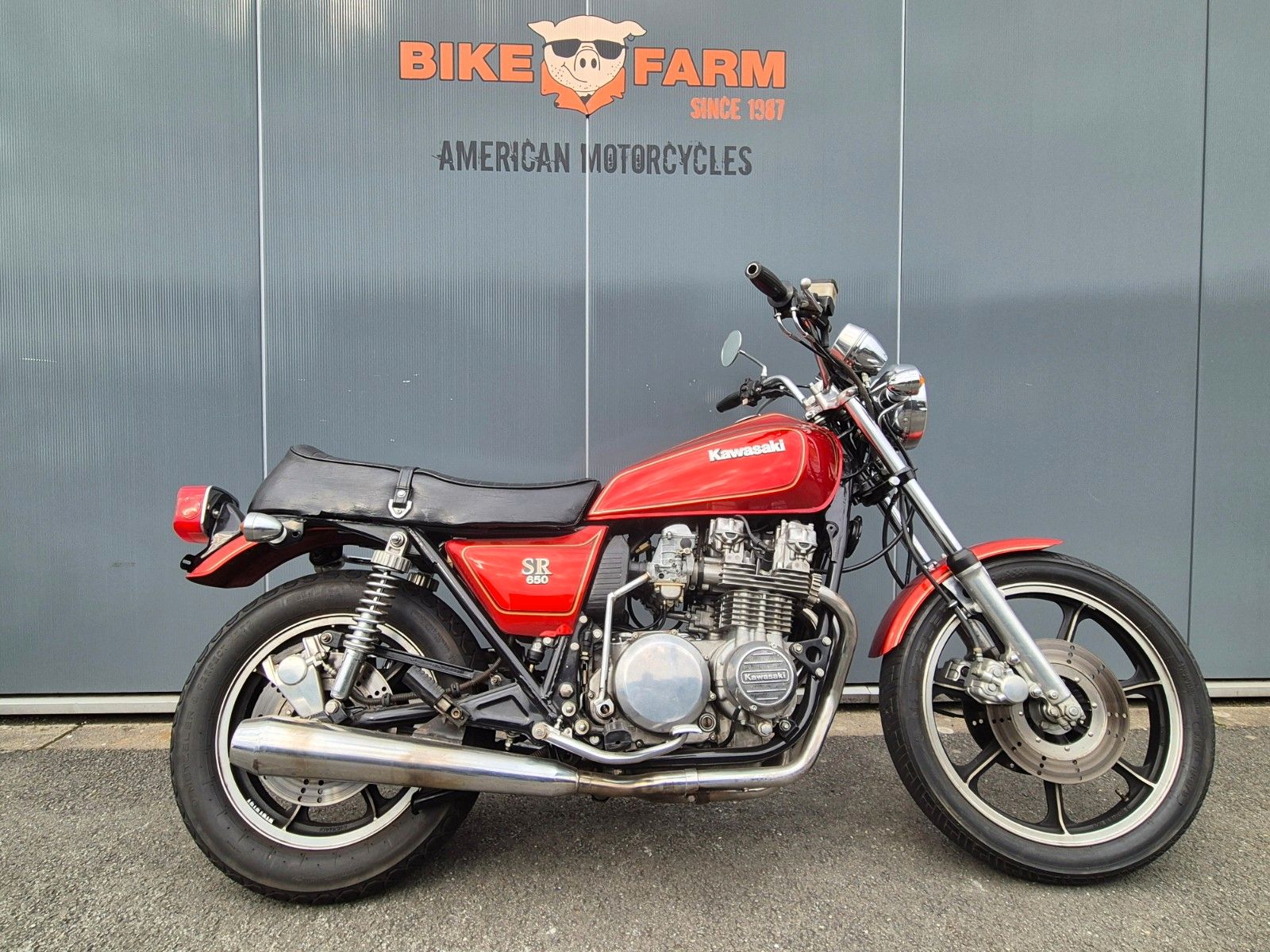 Kawasaki KZ650 D  -SR650-   *SPECIAL REPLICA*
