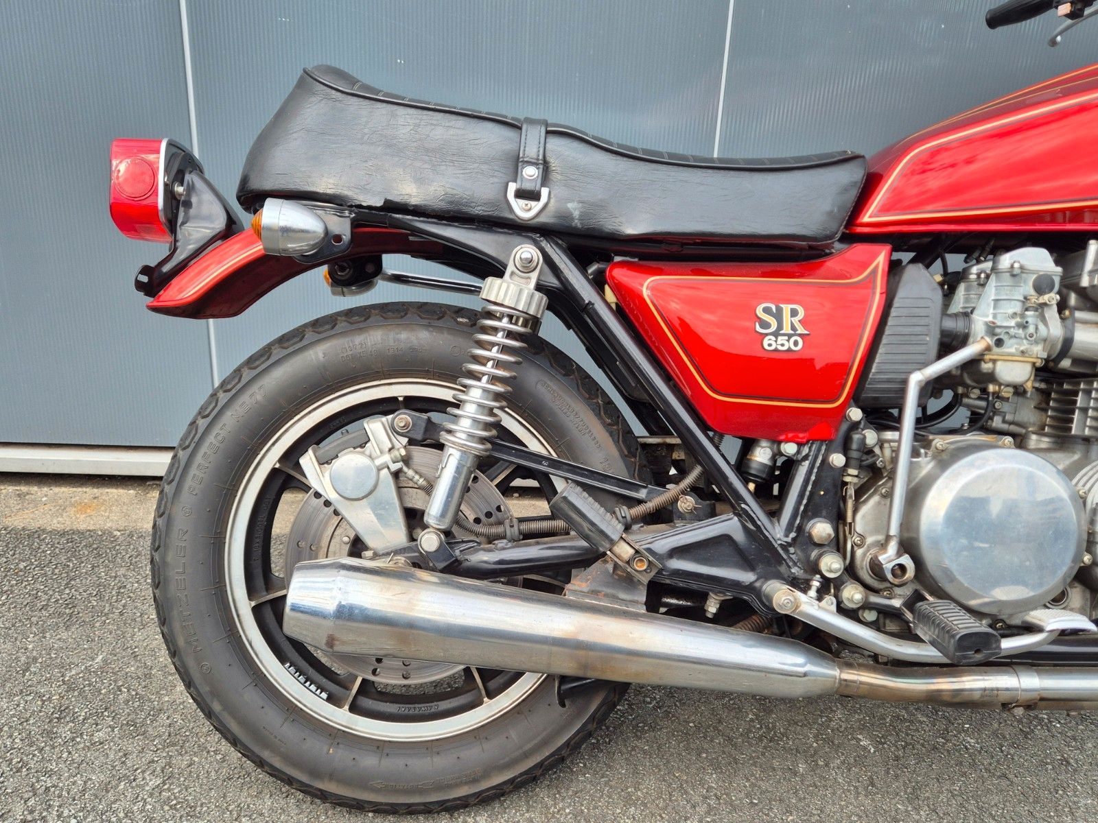 Fahrzeugabbildung Kawasaki KZ650 D -SR650- *SPECIAL REPLICA*