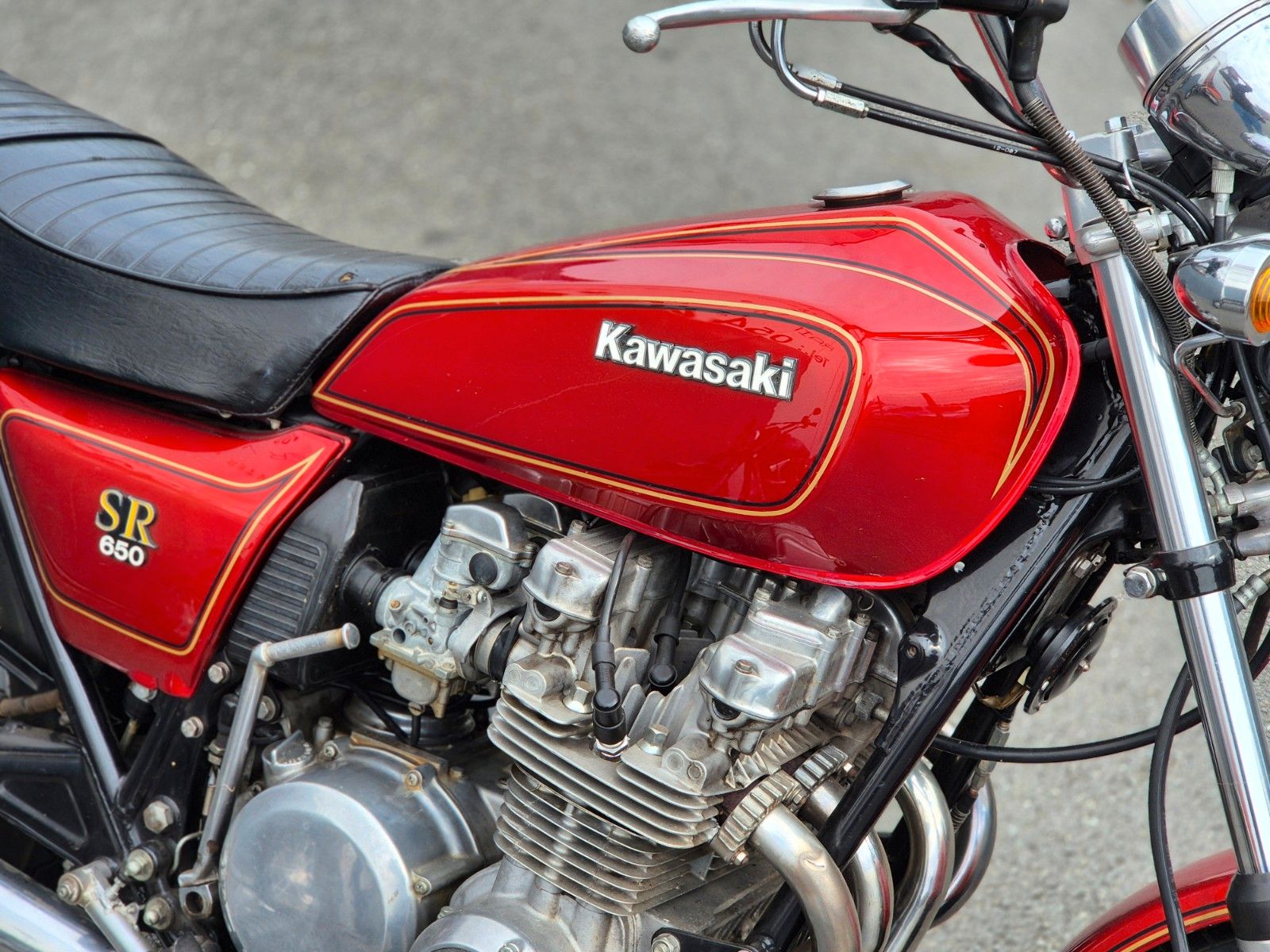 Fahrzeugabbildung Kawasaki KZ650 D -SR650- *SPECIAL REPLICA*