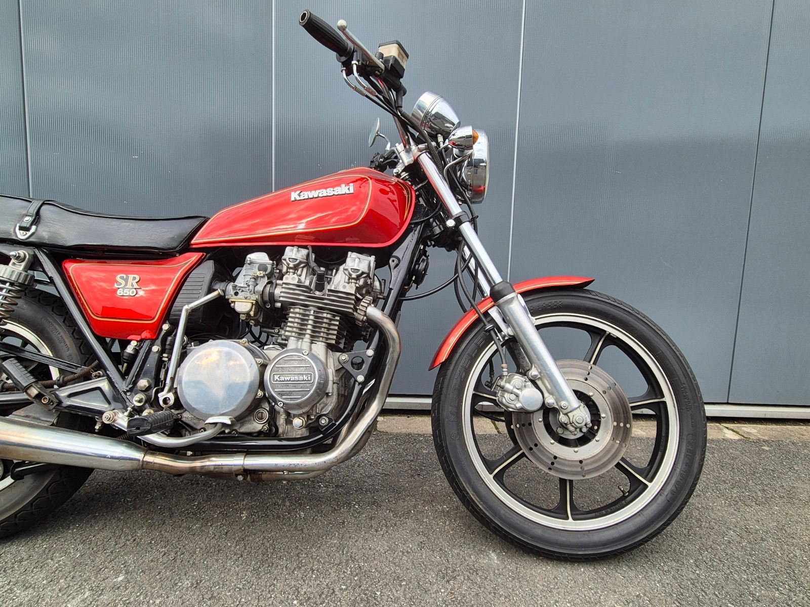 Fahrzeugabbildung Kawasaki KZ650 D -SR650- *SPECIAL REPLICA*