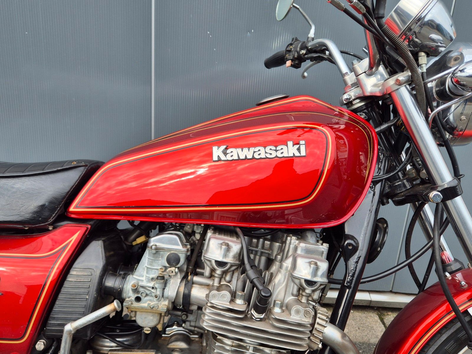 Fahrzeugabbildung Kawasaki KZ650 D -SR650- *SPECIAL REPLICA*