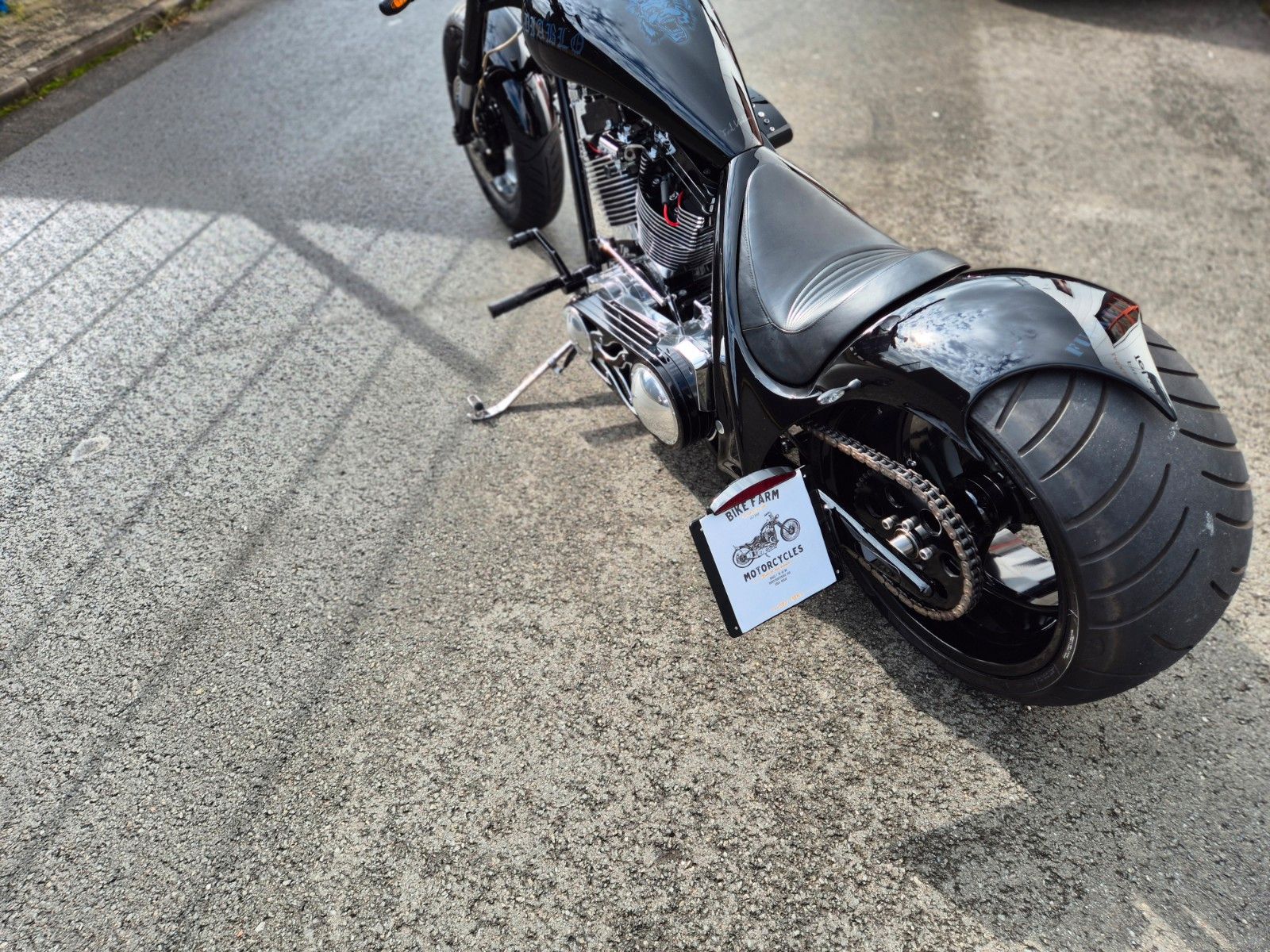 Fahrzeugabbildung Harley-Davidson DRAGSTYLE - 121 CUI -