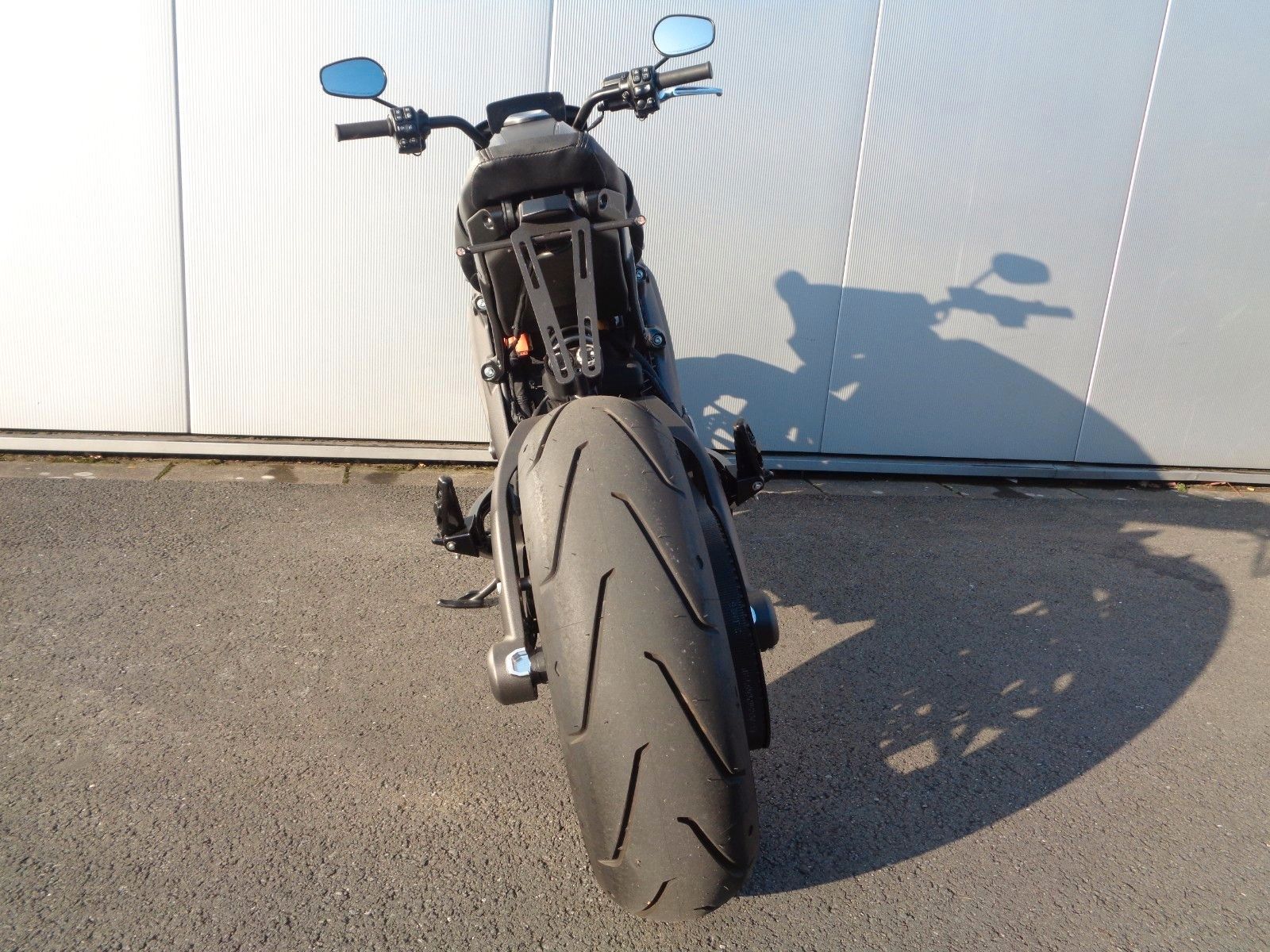 Fahrzeugabbildung Harley-Davidson ELW °°LiveWire°° - BIKE FARM CUSTOM -