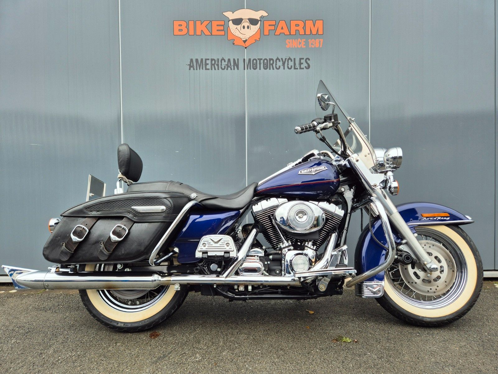 Harley-Davidson FLHRCI °°ROAD KING CLASSIC°° *DEUTSCH - 7396km*