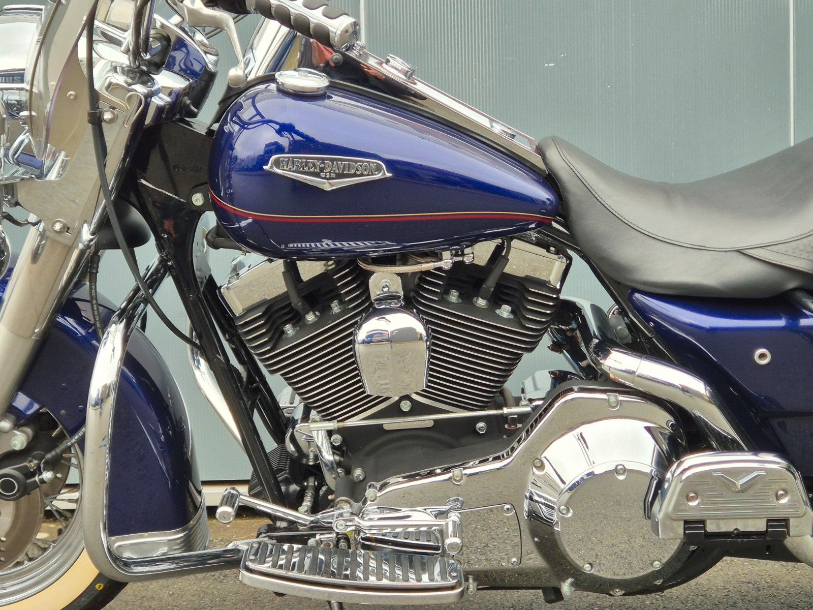 Fahrzeugabbildung Harley-Davidson FLHRCI °°ROAD KING CLASSIC°° *DEUTSCH - 7396km*