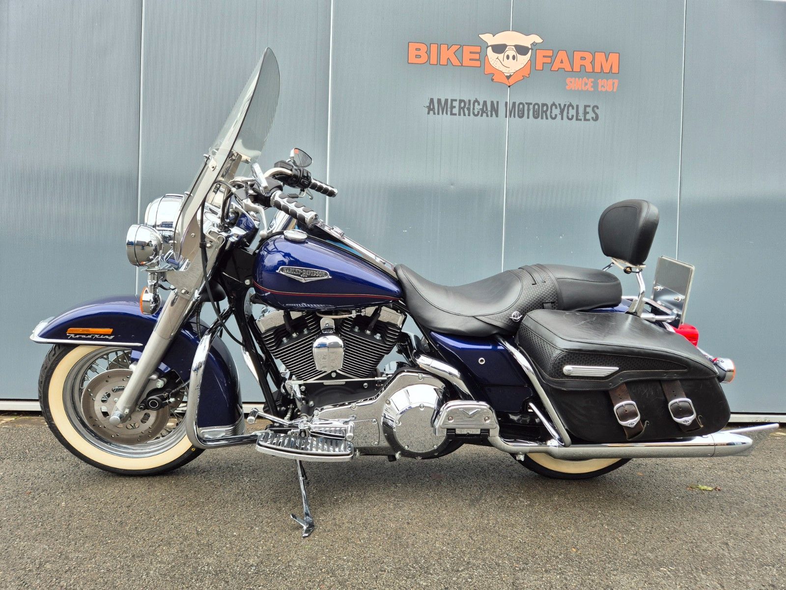 Fahrzeugabbildung Harley-Davidson FLHRCI °°ROAD KING CLASSIC°° *DEUTSCH - 7396km*