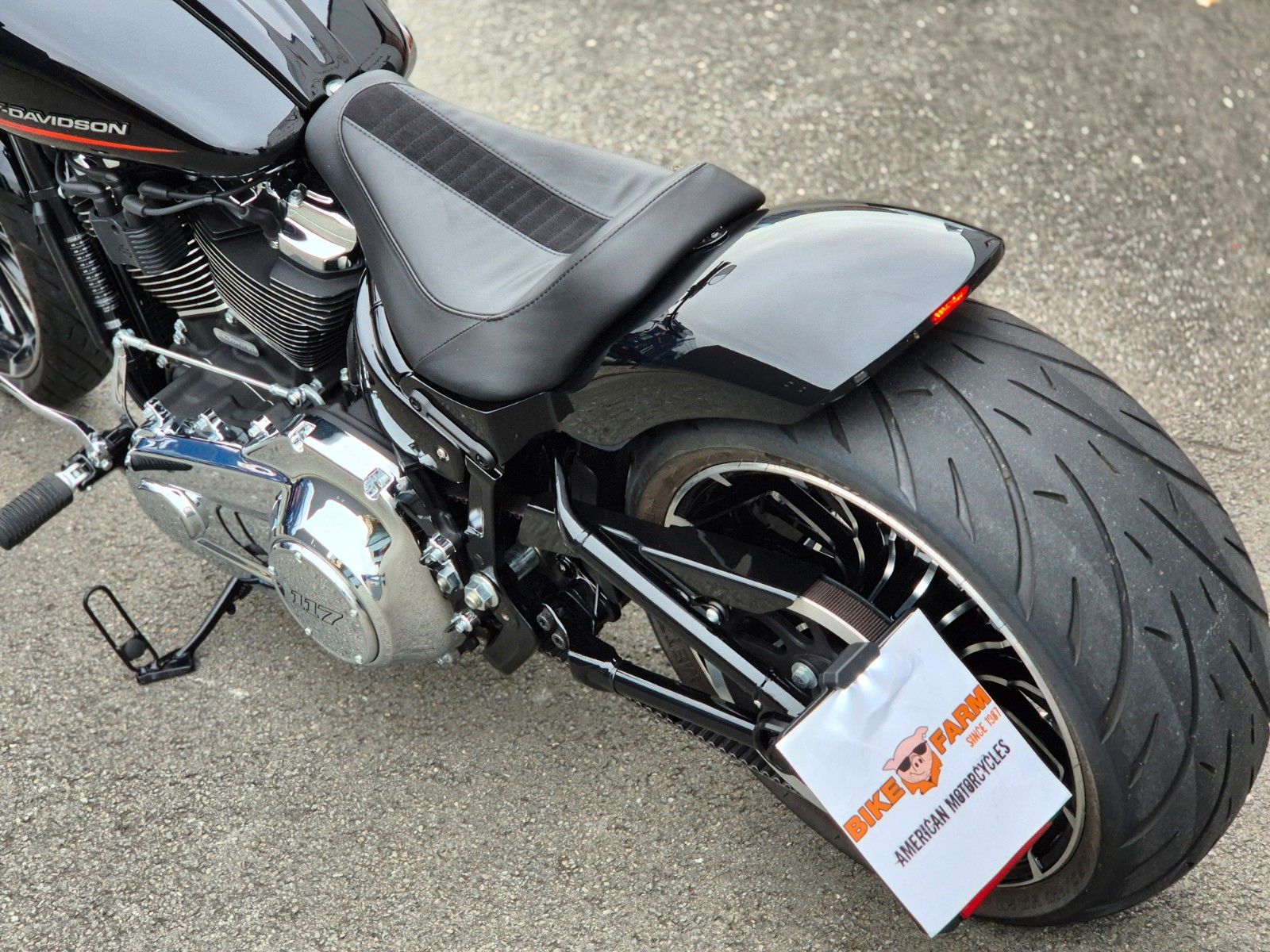 Fahrzeugabbildung Harley-Davidson FXBRS°°BREAKOUT 117°° -BIKE FARM CUSTOM-