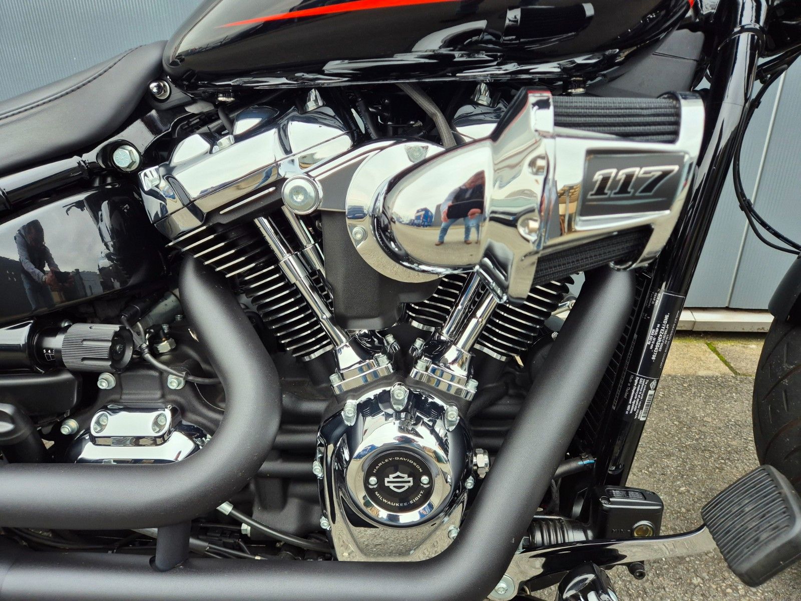 Fahrzeugabbildung Harley-Davidson FXBRS°°BREAKOUT 117°° -BIKE FARM CUSTOM-