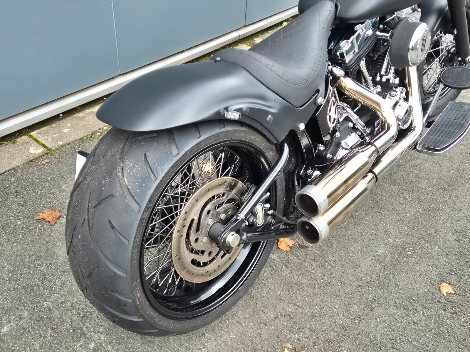Fahrzeugabbildung Harley-Davidson FLS °°SOFTAIL SLIM°° -BIKE FARM CUSTOM-