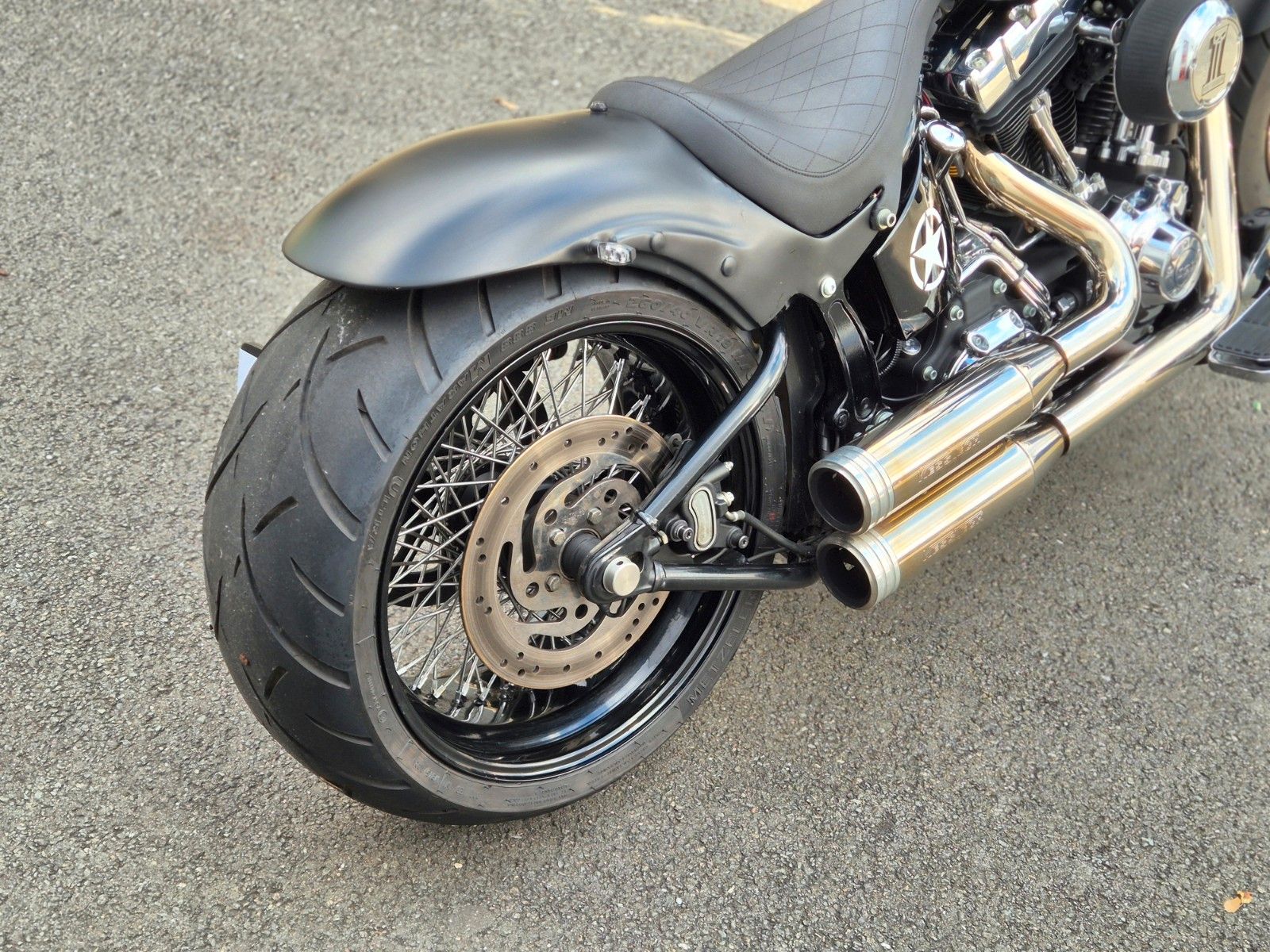 Fahrzeugabbildung Harley-Davidson FLS °°SOFTAIL SLIM°° -BIKE FARM CUSTOM-
