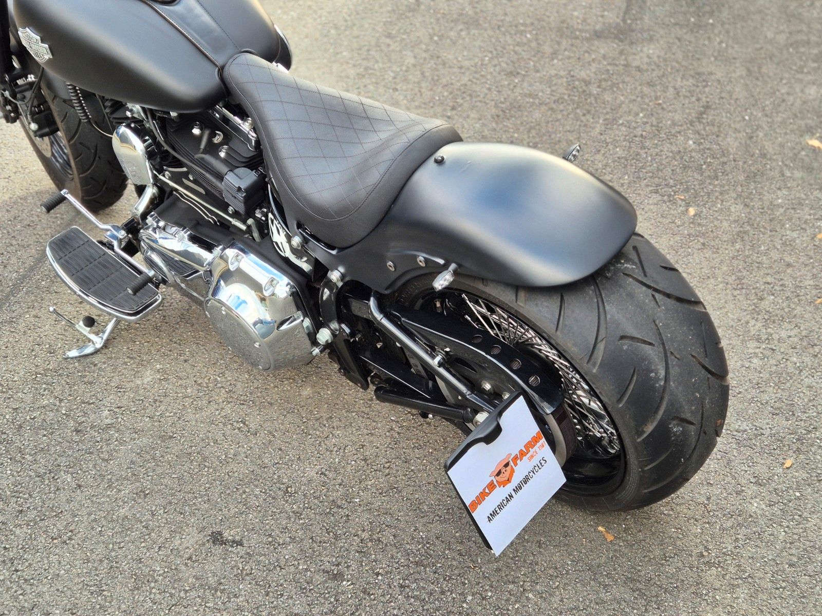 Fahrzeugabbildung Harley-Davidson FLS °°SOFTAIL SLIM°° -BIKE FARM CUSTOM-