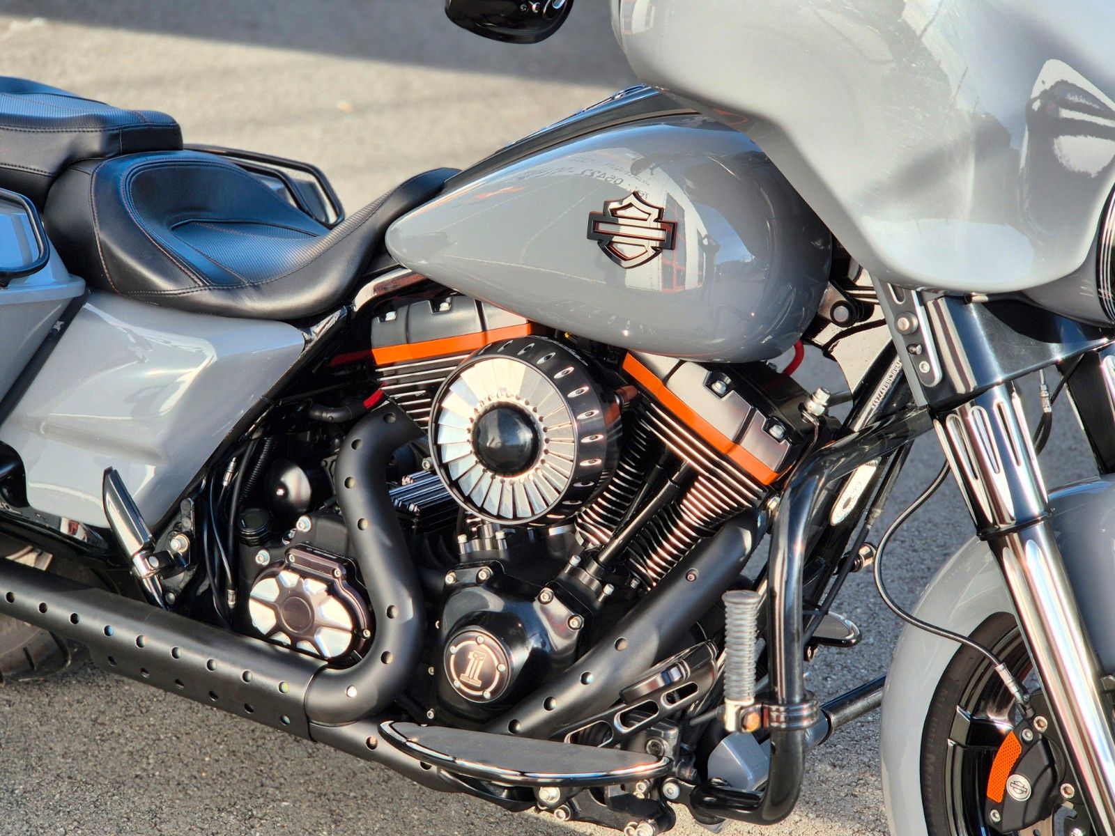 Fahrzeugabbildung Harley-Davidson FLHX°°STREET GLIDE°° *STEEL GLIDE* -KESS TECH-