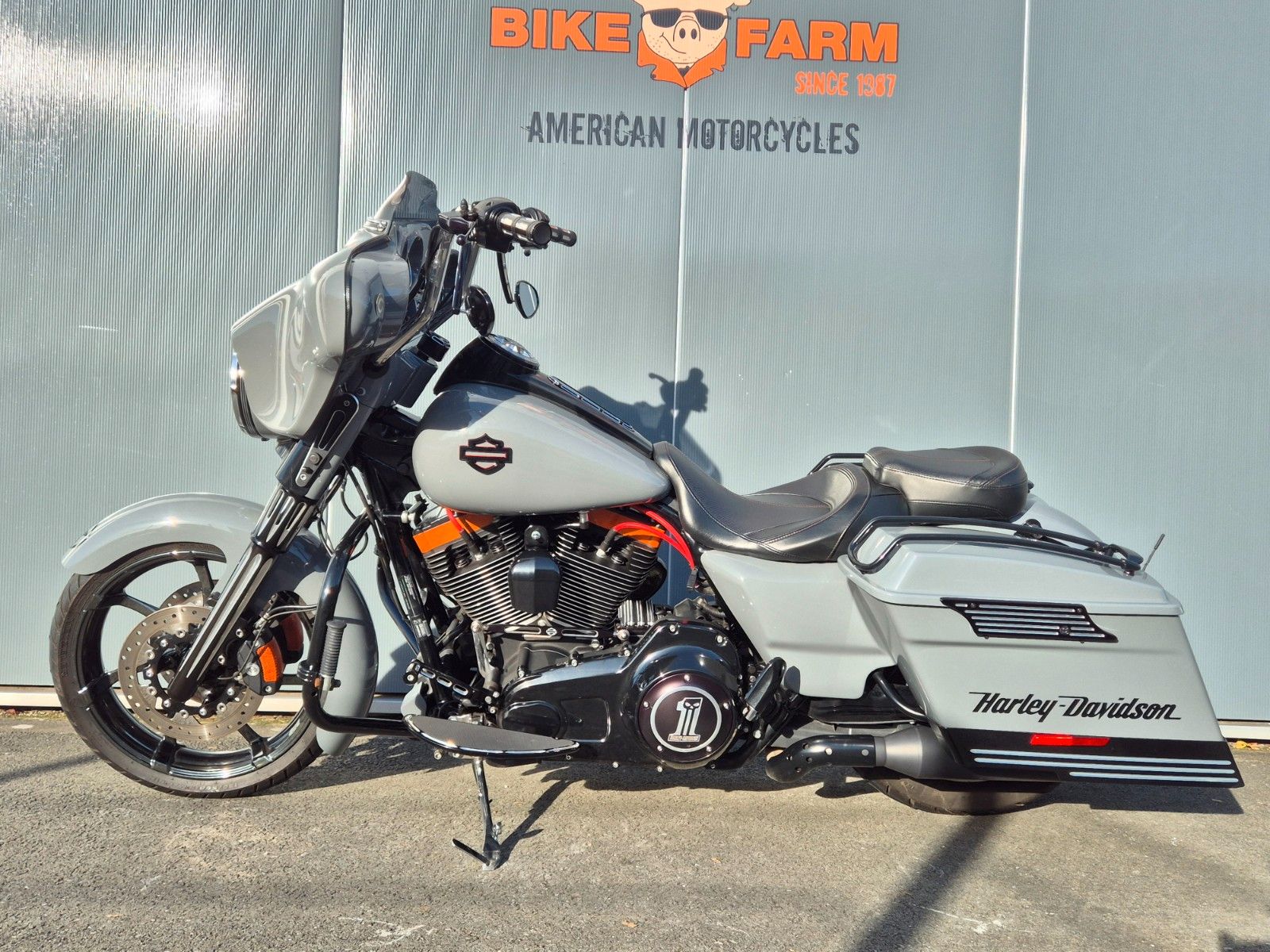Fahrzeugabbildung Harley-Davidson FLHX°°STREET GLIDE°° *STEEL GLIDE* -KESS TECH-