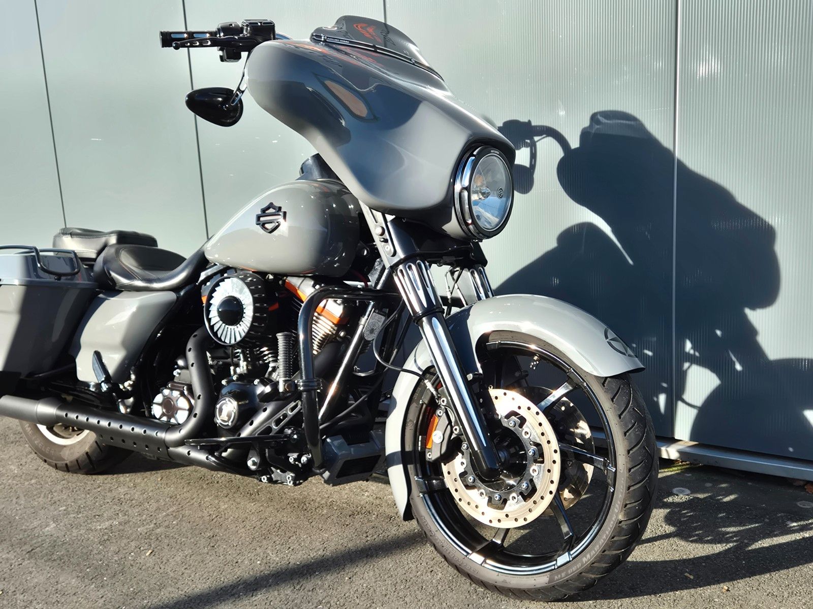 Fahrzeugabbildung Harley-Davidson FLHX°°STREET GLIDE°° *STEEL GLIDE* -KESS TECH-