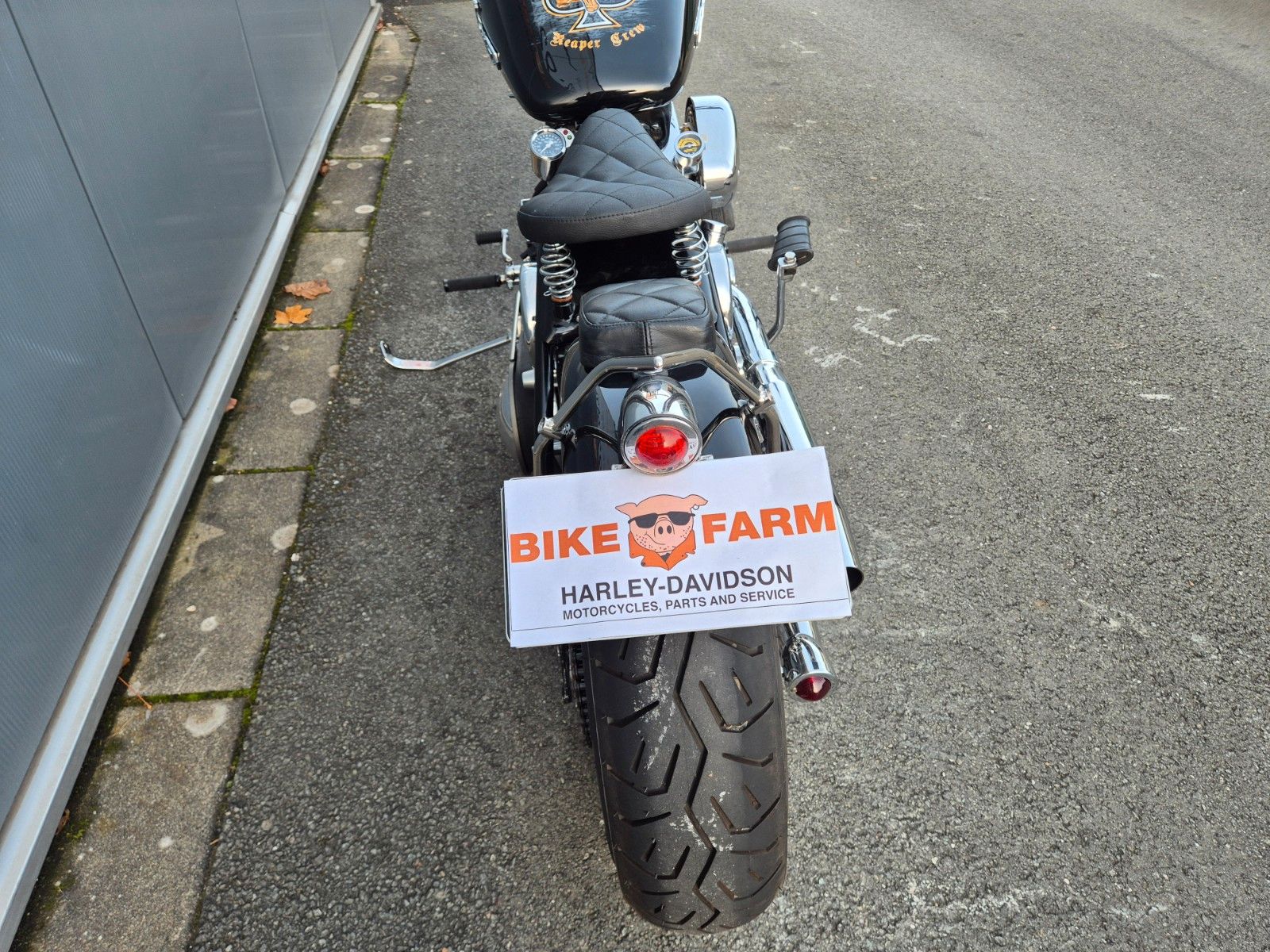 Fahrzeugabbildung Harley-Davidson FL °°SHOVELHEAD - REAPER'S HAND°° -STARRRAHMEN-