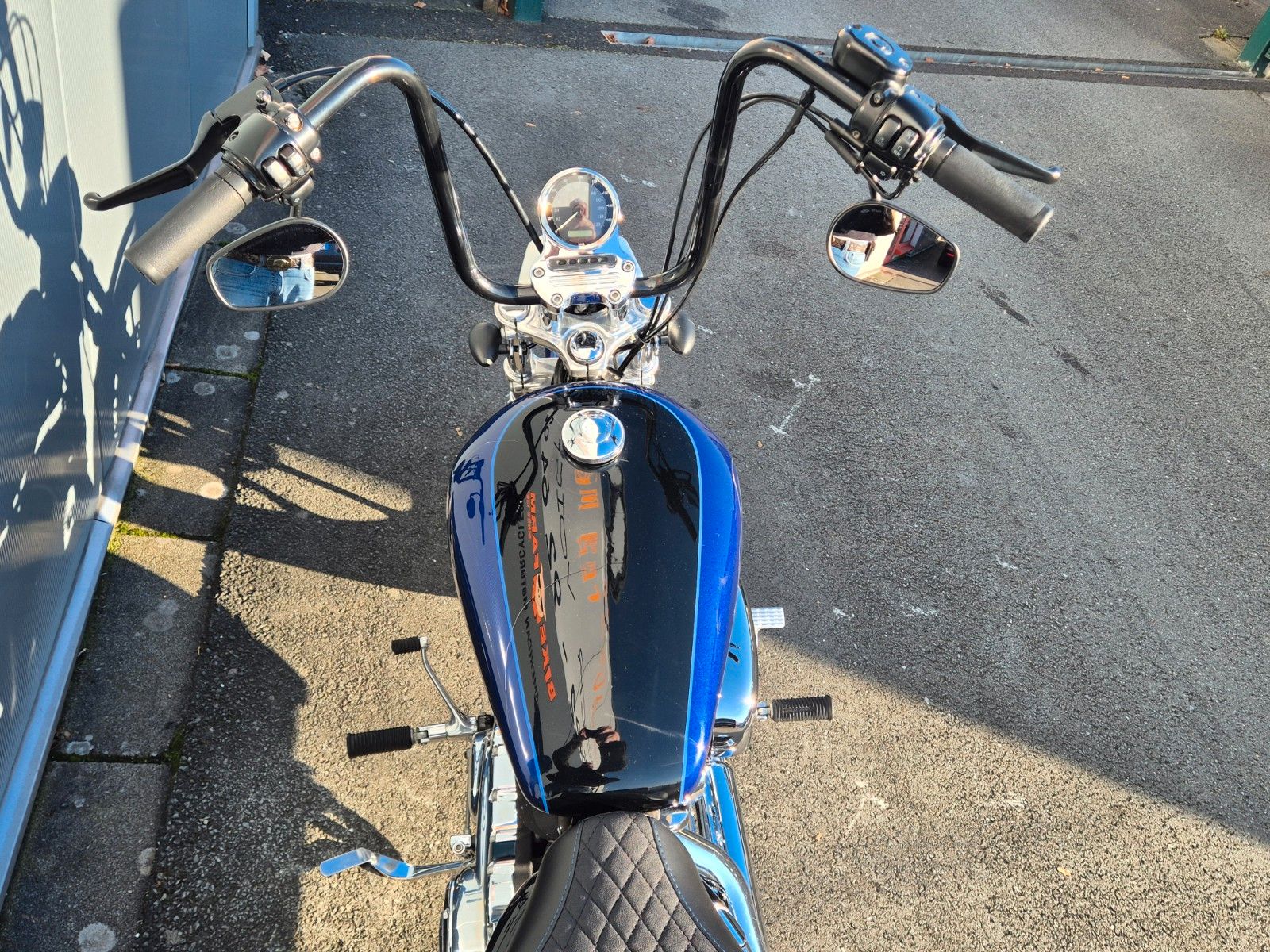 Fahrzeugabbildung Harley-Davidson XL1200 L °°SPORTSTER L0W°° - 2OO6 VERGASER -