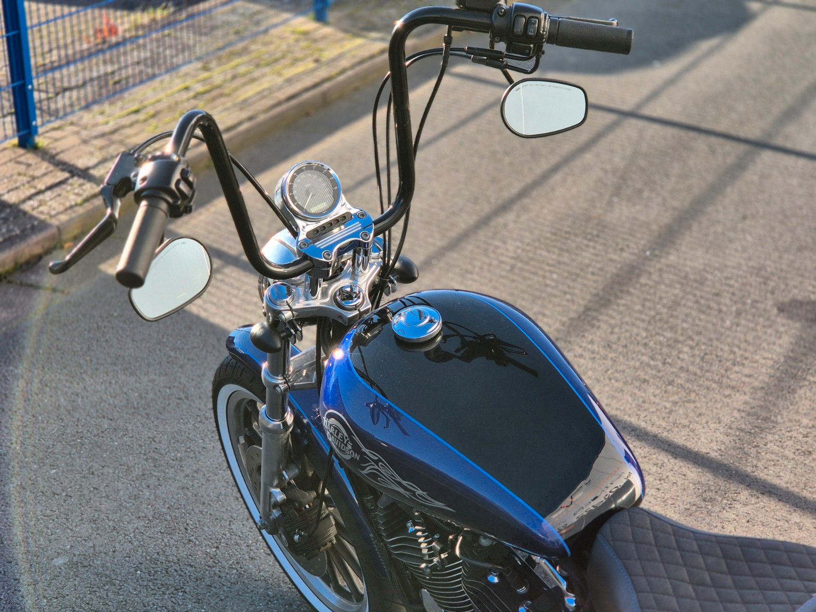 Fahrzeugabbildung Harley-Davidson XL1200 L °°SPORTSTER L0W°° - 2OO6 VERGASER -