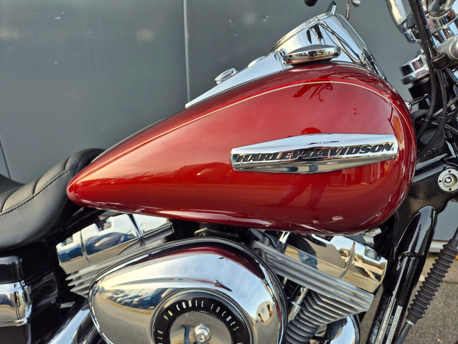 Fahrzeugabbildung Harley-Davidson FXDC°°DYNA SUPER GLIDE CUSTOM°° -TOP ZUSTAND-